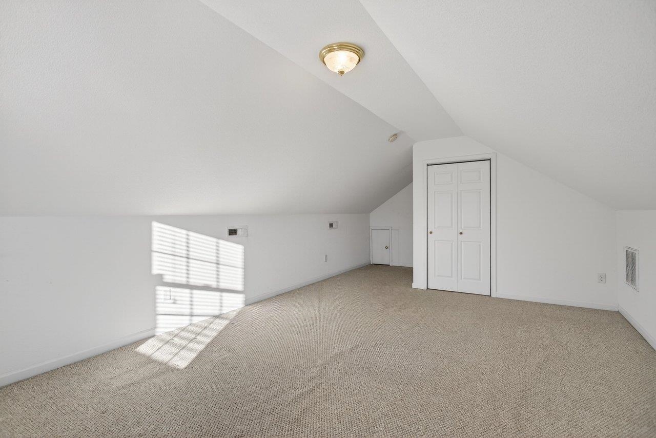 320 JOYCE DR, BRIDGEWATER, Virginia 22812, 3 Bedrooms Bedrooms, ,2 BathroomsBathrooms,Residential,Raish Estate,320 JOYCE DR,675902 MLS # 675902