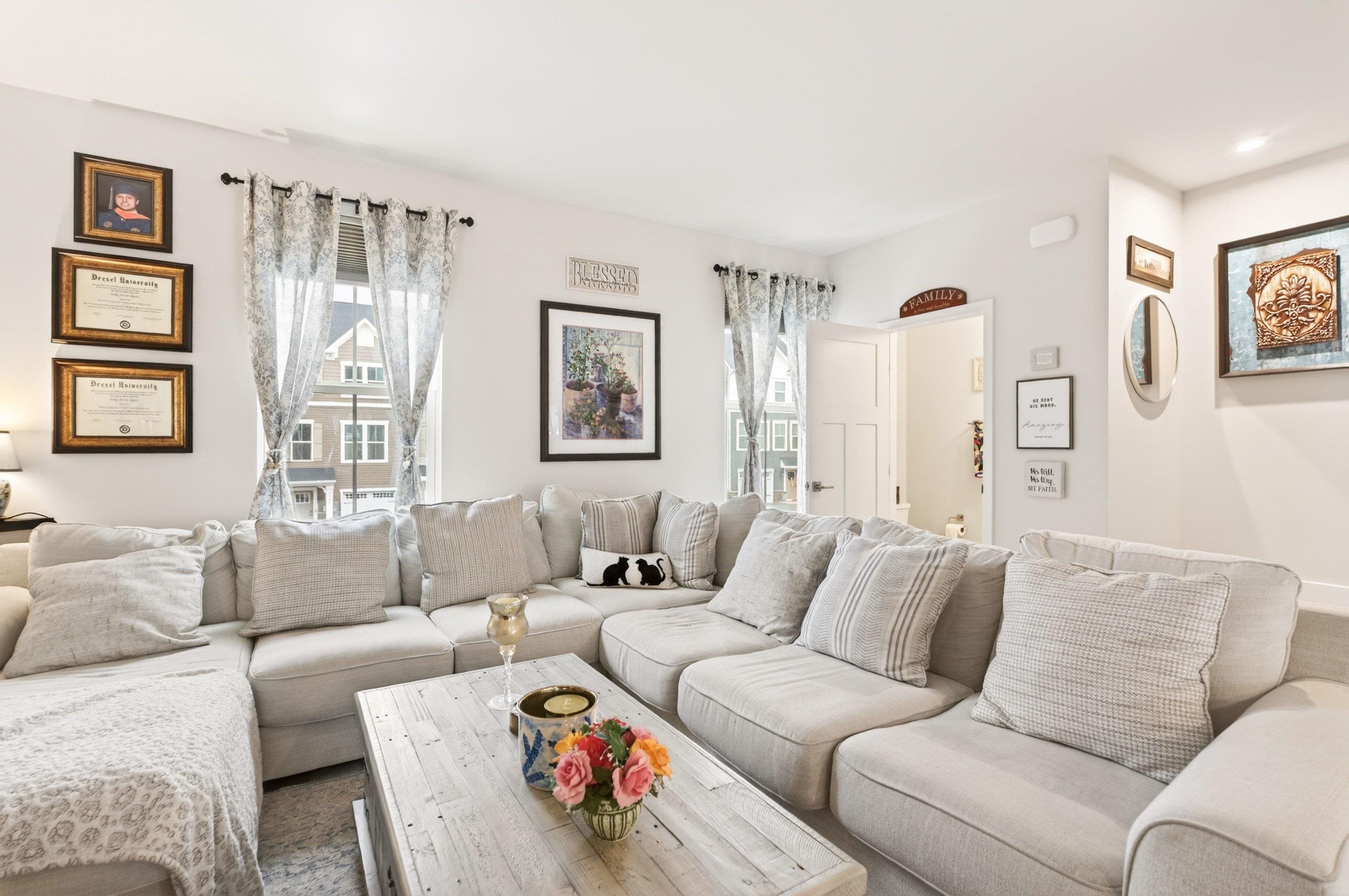 4544 DRYSDALE ST, ROCKINGHAM, Virginia 22801, 3 Bedrooms Bedrooms, ,2 BathroomsBathrooms,Residential,4544 DRYSDALE ST,675903 MLS # 675903