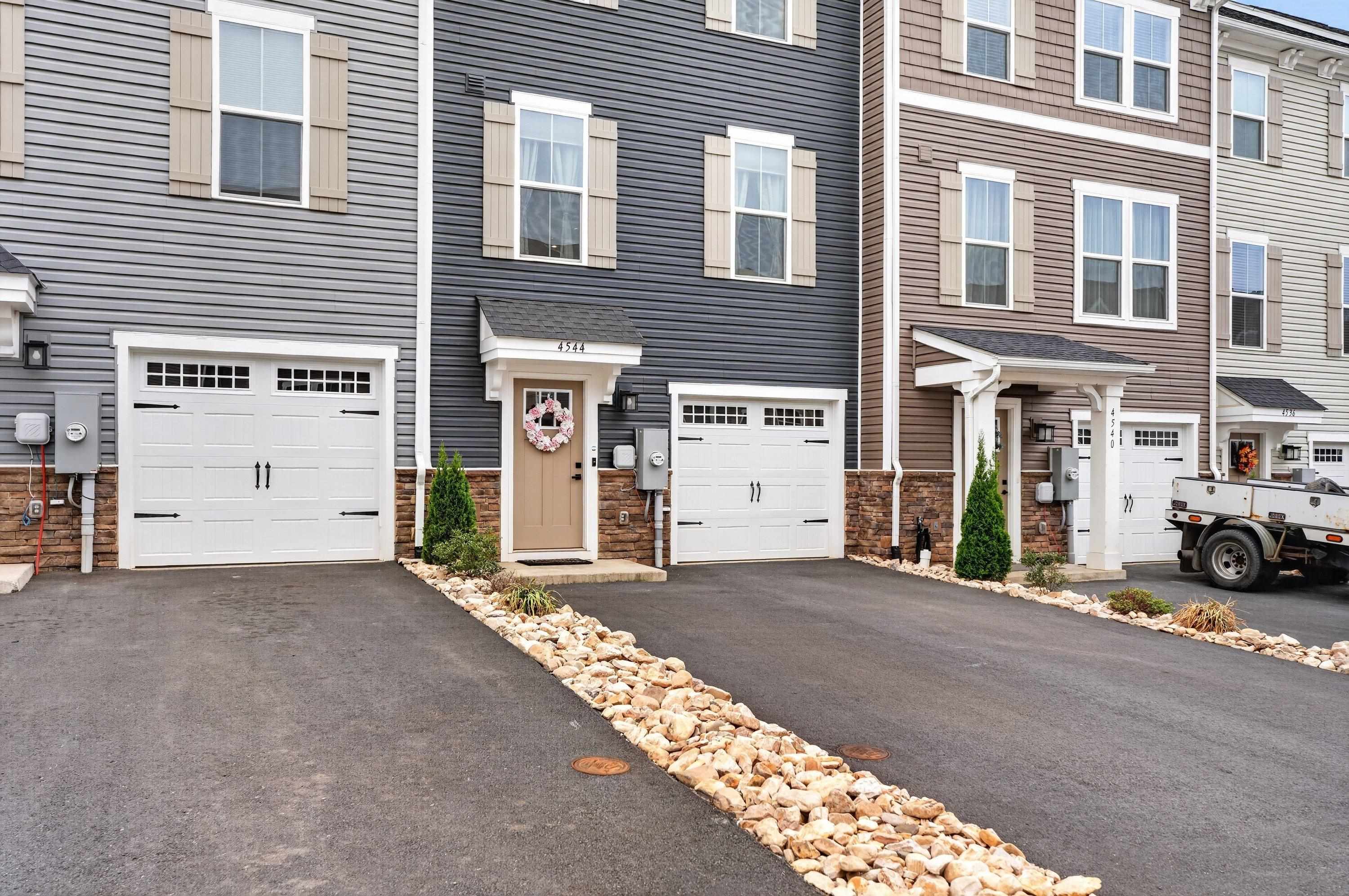 4544 DRYSDALE ST, ROCKINGHAM, Virginia 22801, 3 Bedrooms Bedrooms, ,2 BathroomsBathrooms,Residential,4544 DRYSDALE ST,675903 MLS # 675903