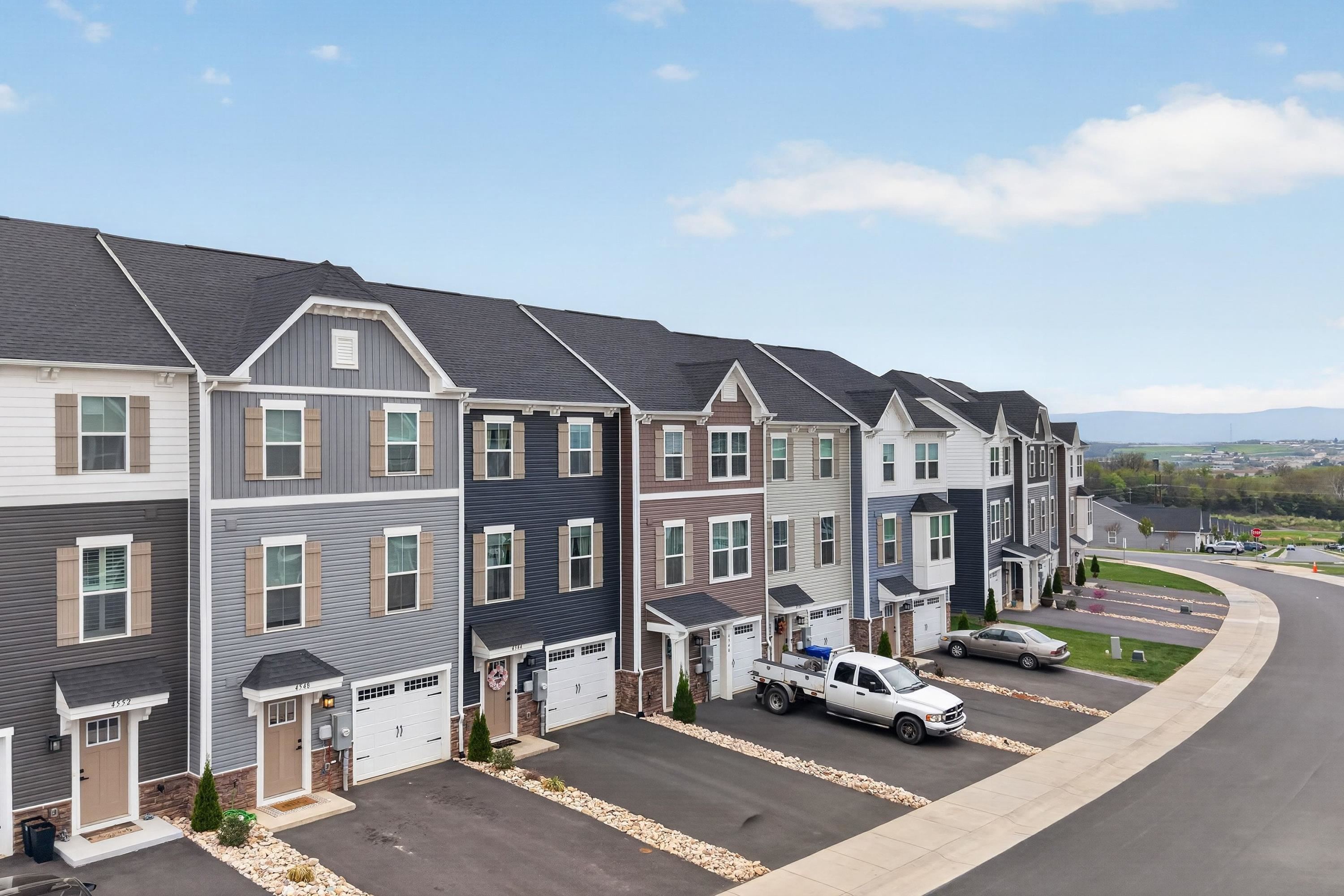 4544 DRYSDALE ST, ROCKINGHAM, Virginia 22801, 3 Bedrooms Bedrooms, ,2 BathroomsBathrooms,Residential,4544 DRYSDALE ST,675903 MLS # 675903