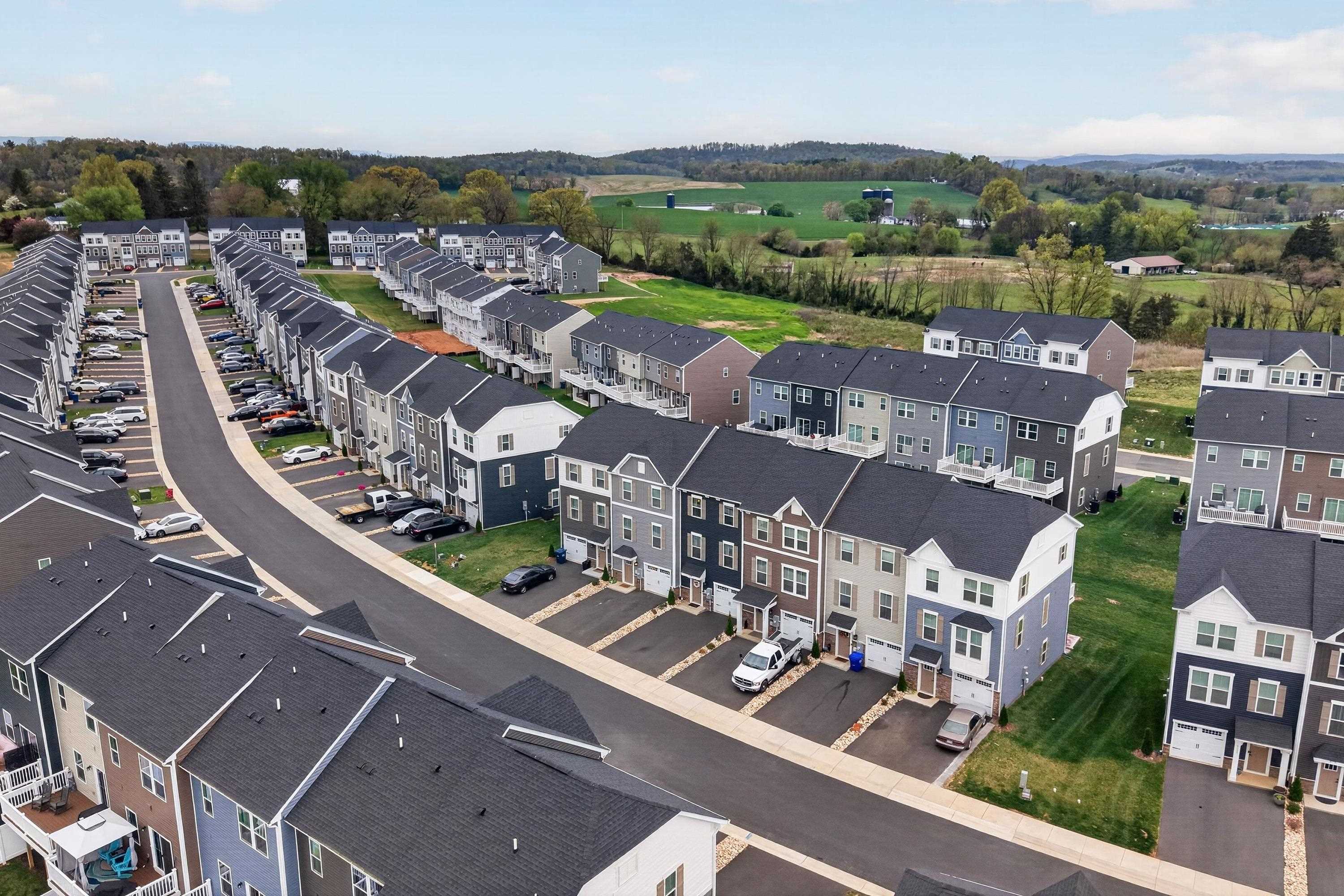 4544 DRYSDALE ST, ROCKINGHAM, Virginia 22801, 3 Bedrooms Bedrooms, ,2 BathroomsBathrooms,Residential,4544 DRYSDALE ST,675903 MLS # 675903