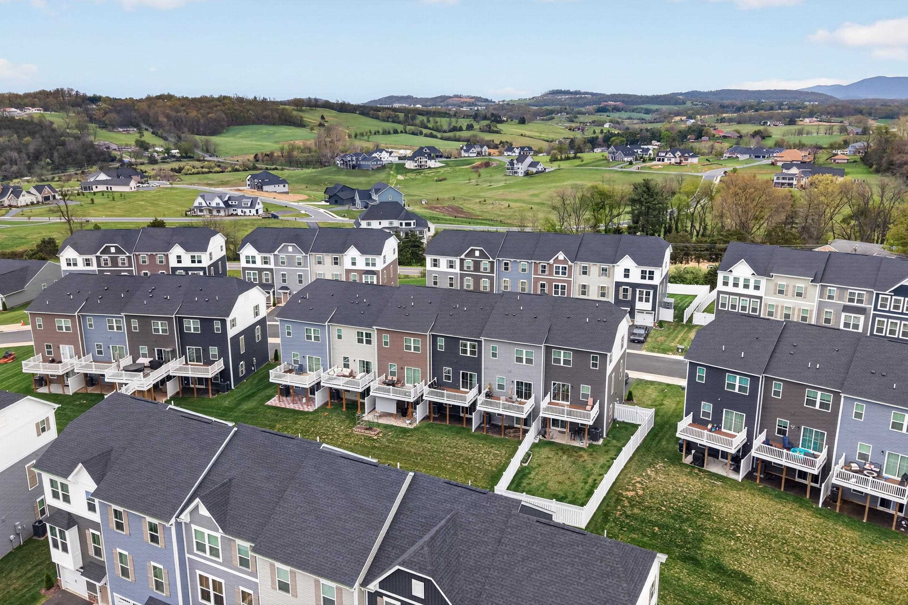 4544 DRYSDALE ST, ROCKINGHAM, Virginia 22801, 3 Bedrooms Bedrooms, ,2 BathroomsBathrooms,Residential,4544 DRYSDALE ST,675903 MLS # 675903