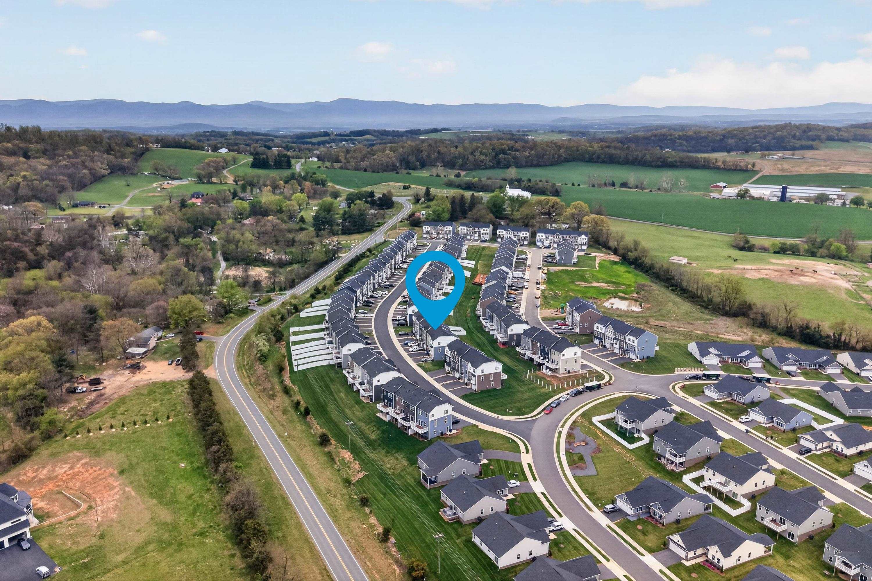 4544 DRYSDALE ST, ROCKINGHAM, Virginia 22801, 3 Bedrooms Bedrooms, ,2 BathroomsBathrooms,Residential,4544 DRYSDALE ST,675903 MLS # 675903