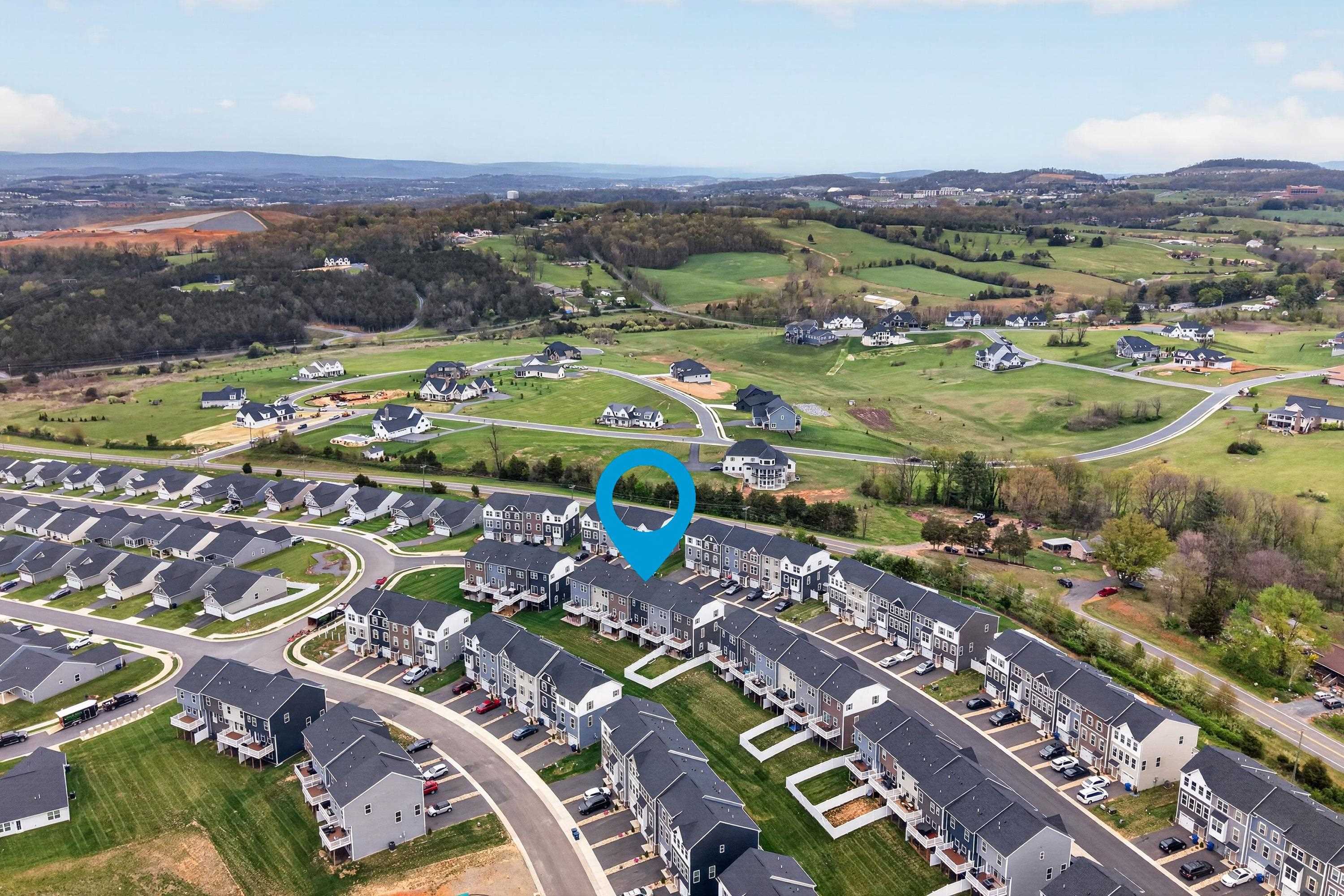 4544 DRYSDALE ST, ROCKINGHAM, Virginia 22801, 3 Bedrooms Bedrooms, ,2 BathroomsBathrooms,Residential,4544 DRYSDALE ST,675903 MLS # 675903