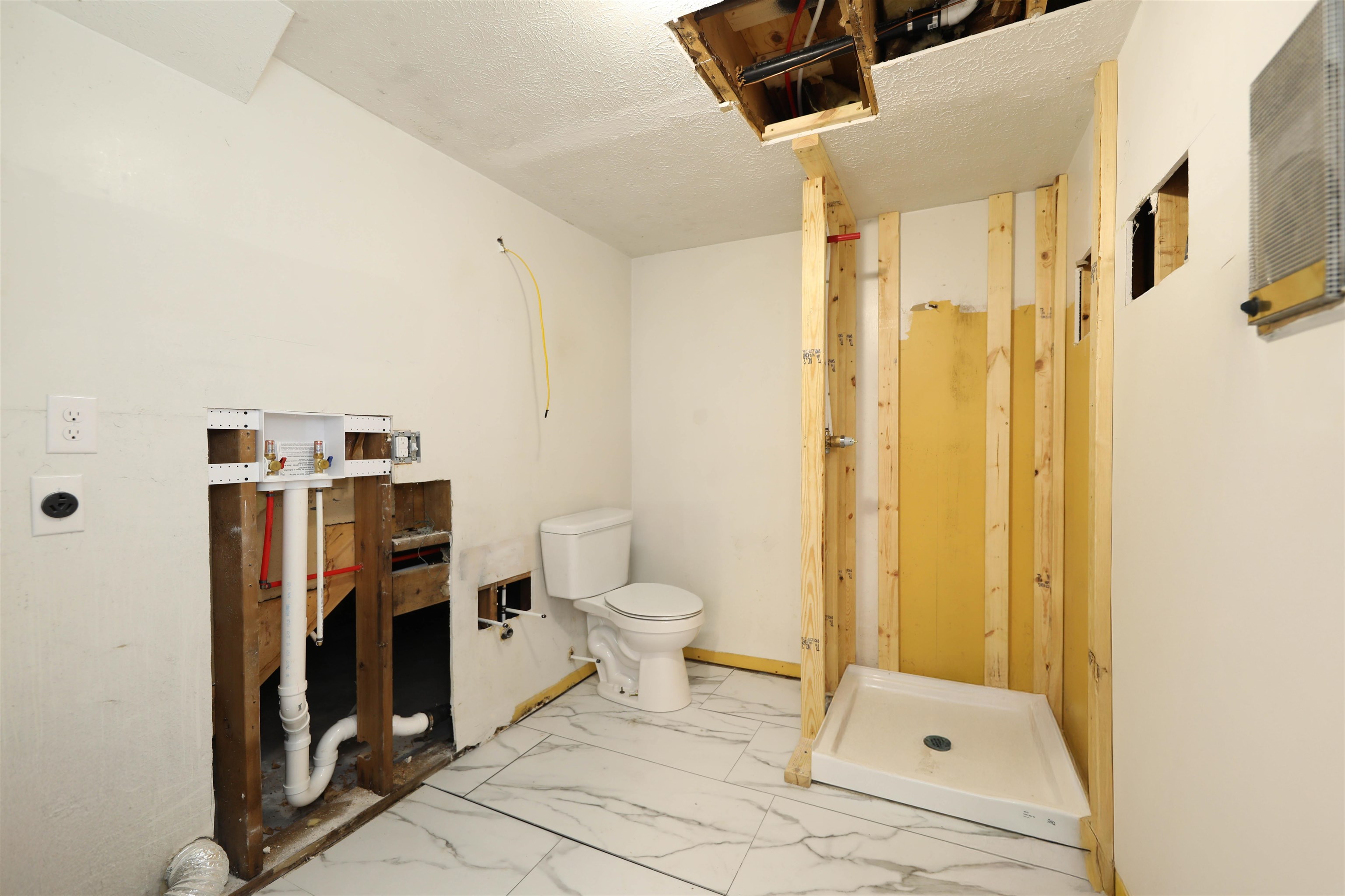 829 JEFFERSON AVE, WAYNESBORO, Virginia 22980, 3 Bedrooms Bedrooms, ,1 BathroomBathrooms,Residential,829 JEFFERSON AVE,675907 MLS # 675907