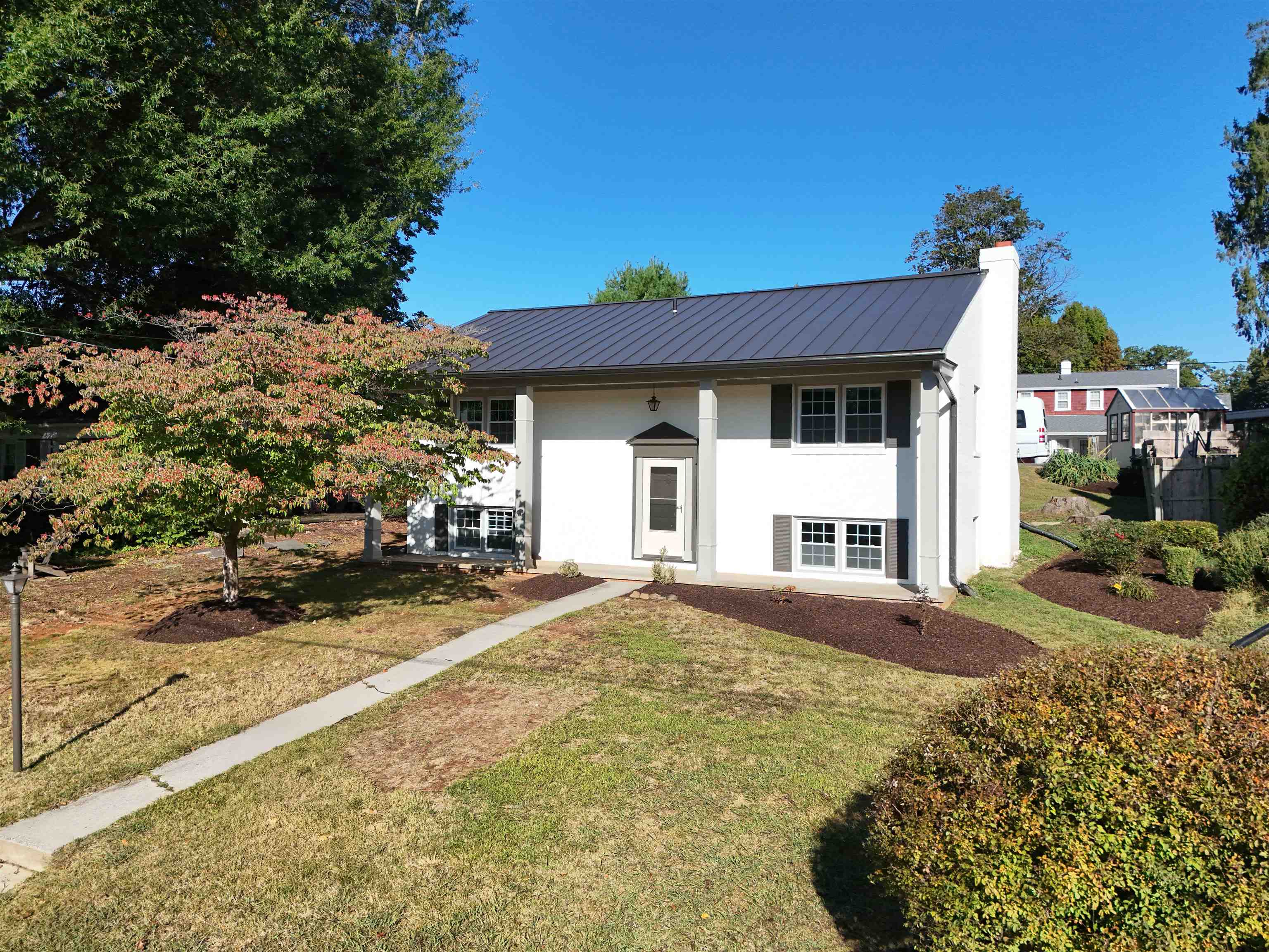 829 JEFFERSON AVE, WAYNESBORO, Virginia 22980, 3 Bedrooms Bedrooms, ,1 BathroomBathrooms,Residential,829 JEFFERSON AVE,675907 MLS # 675907