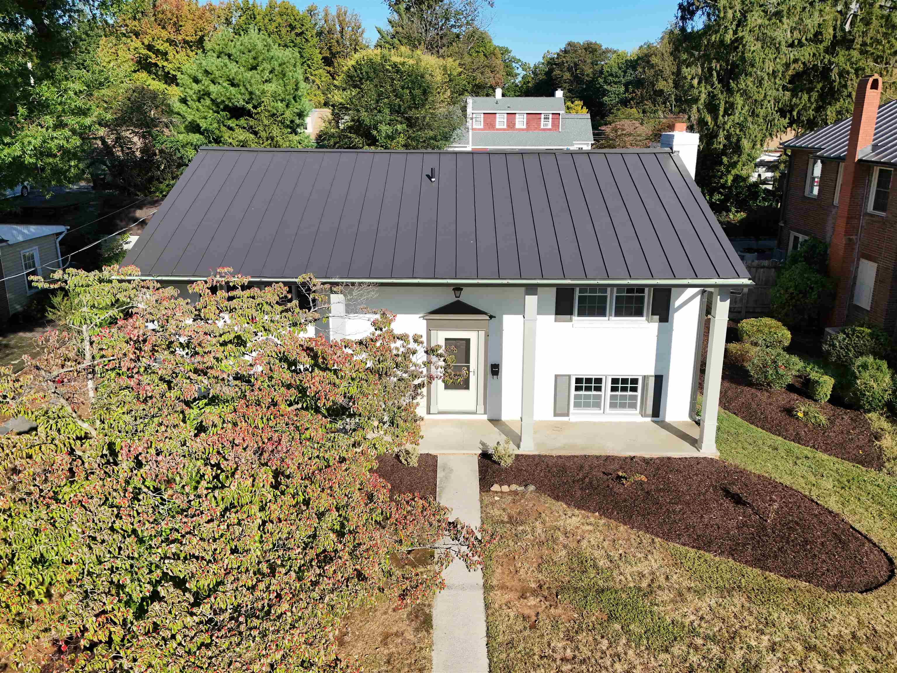 829 JEFFERSON AVE, WAYNESBORO, Virginia 22980, 3 Bedrooms Bedrooms, ,1 BathroomBathrooms,Residential,829 JEFFERSON AVE,675907 MLS # 675907