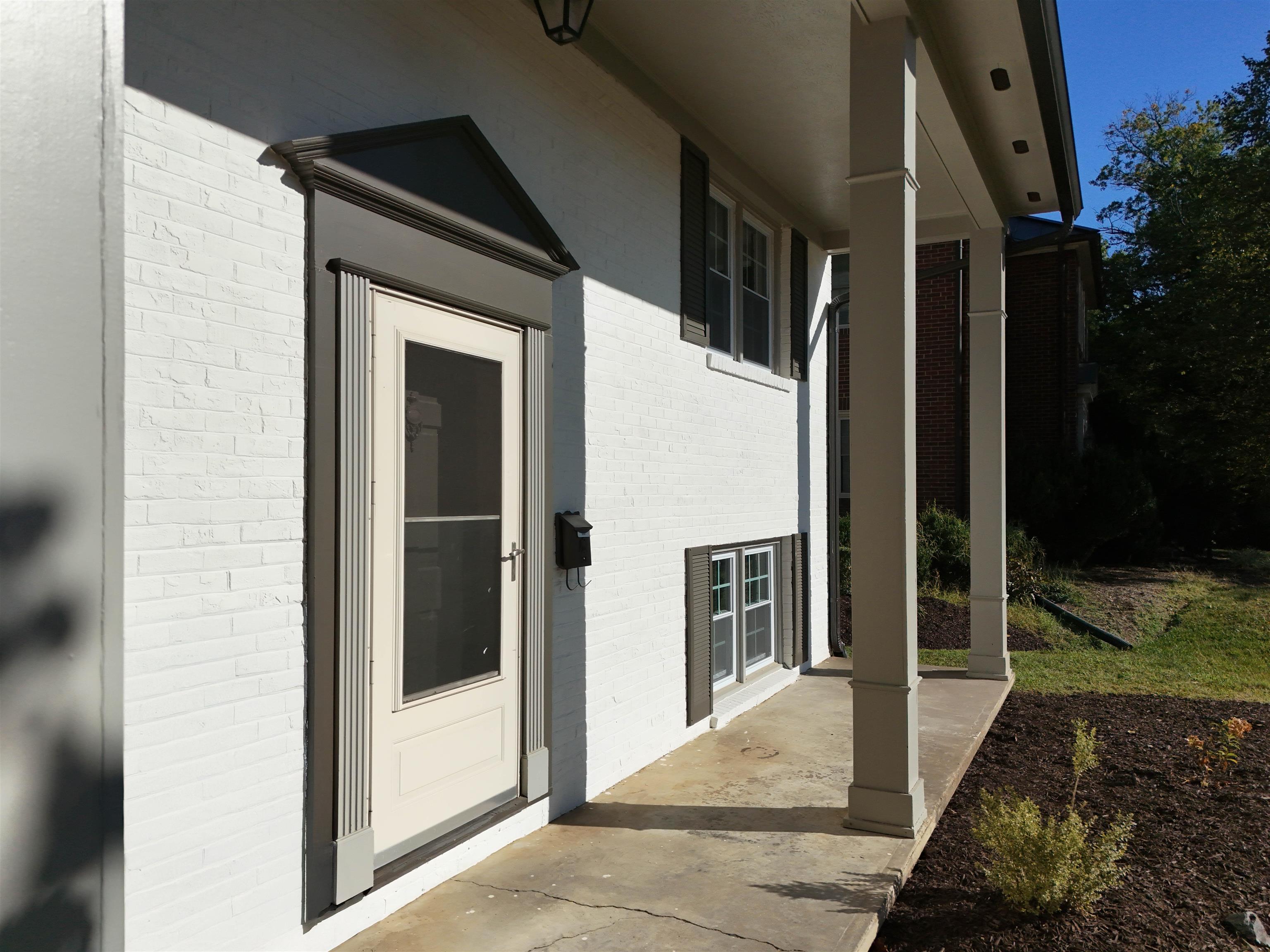 829 JEFFERSON AVE, WAYNESBORO, Virginia 22980, 3 Bedrooms Bedrooms, ,1 BathroomBathrooms,Residential,829 JEFFERSON AVE,675907 MLS # 675907