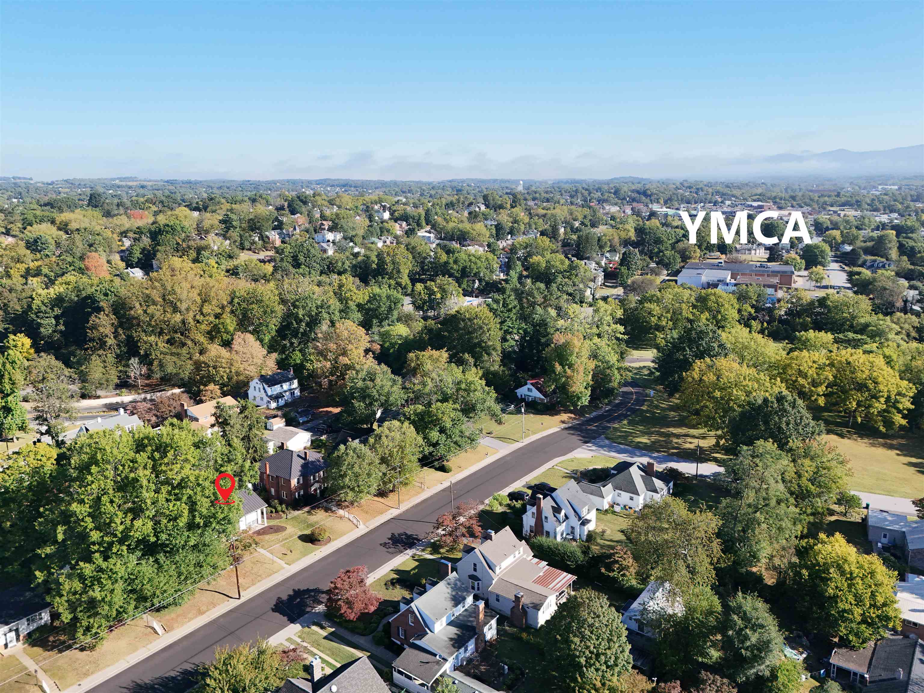 829 JEFFERSON AVE, WAYNESBORO, Virginia 22980, 3 Bedrooms Bedrooms, ,1 BathroomBathrooms,Residential,829 JEFFERSON AVE,675907 MLS # 675907