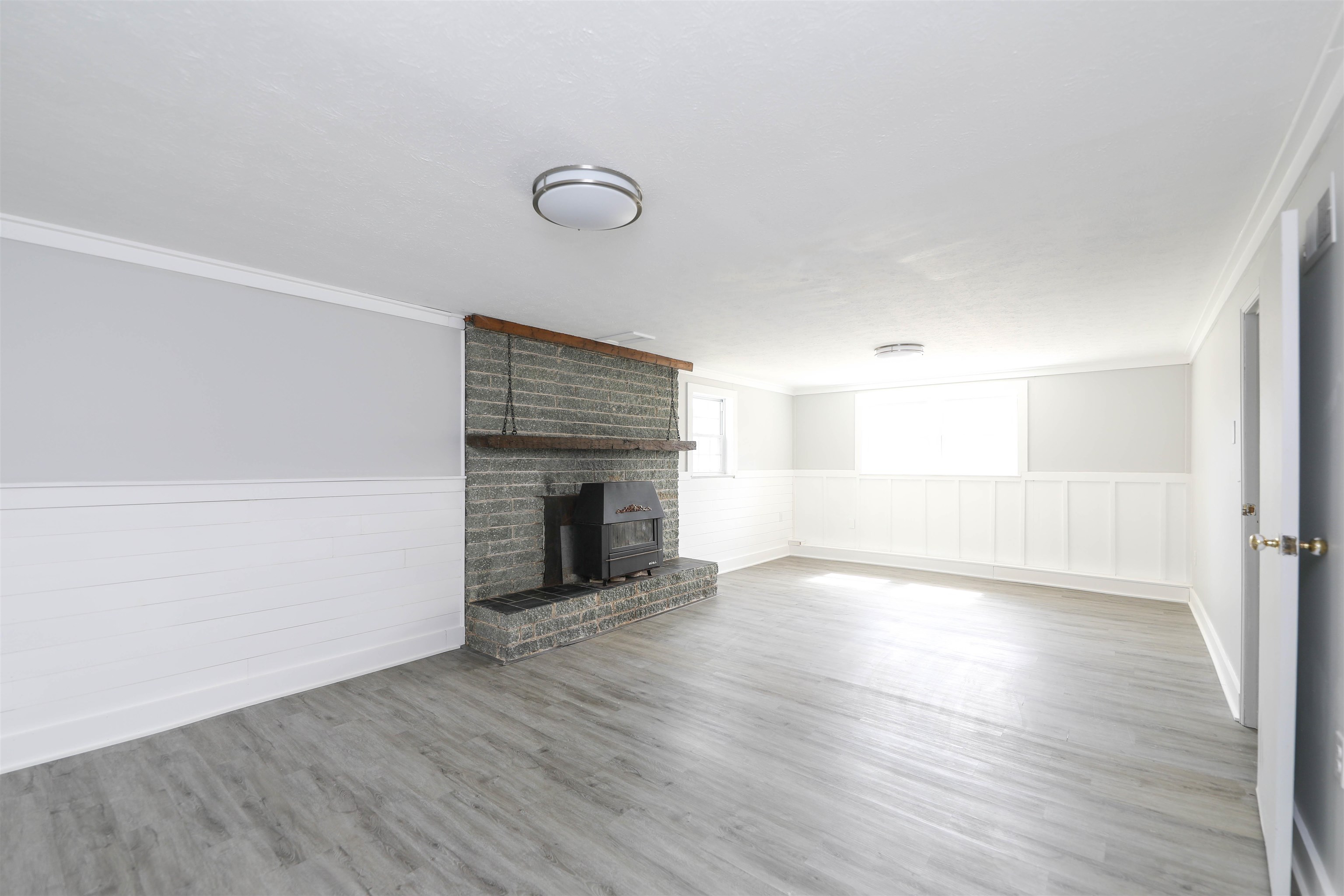 829 JEFFERSON AVE, WAYNESBORO, Virginia 22980, 3 Bedrooms Bedrooms, ,1 BathroomBathrooms,Residential,829 JEFFERSON AVE,675907 MLS # 675907