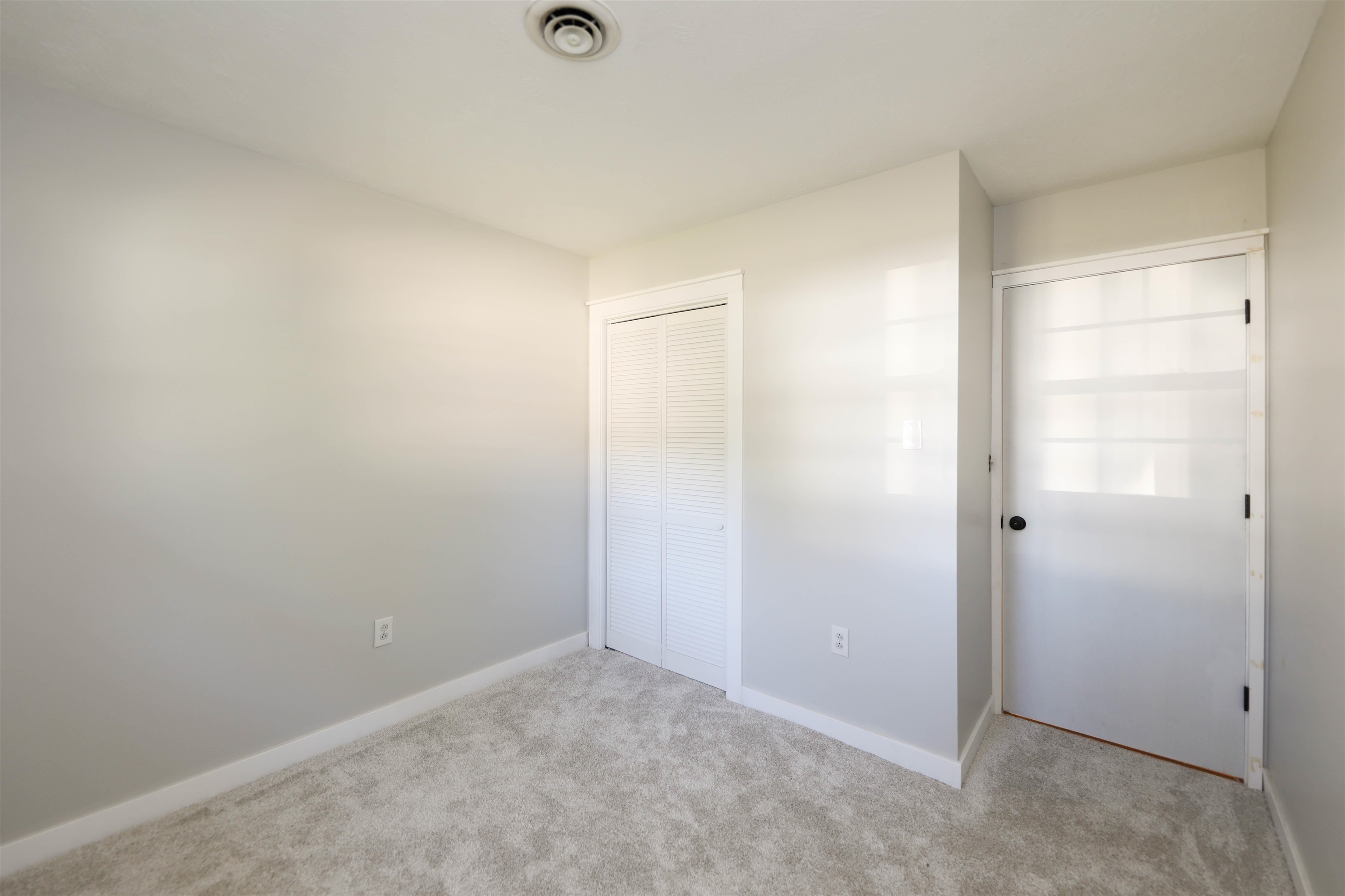 829 JEFFERSON AVE, WAYNESBORO, Virginia 22980, 3 Bedrooms Bedrooms, ,1 BathroomBathrooms,Residential,829 JEFFERSON AVE,675907 MLS # 675907