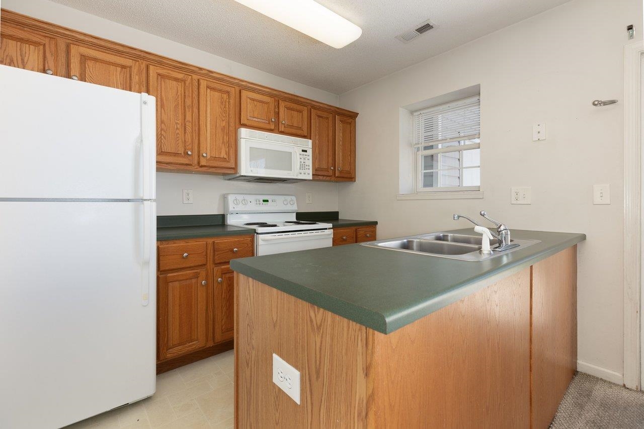 1054 ALEXANDER HAMILTON LN, HARRISONBURG, Virginia 22802, 3 Bedrooms Bedrooms, ,2 BathroomsBathrooms,Residential,1054 ALEXANDER HAMILTON LN,675908 MLS # 675908