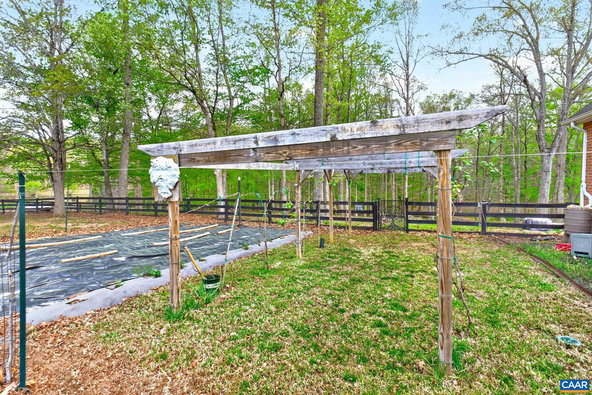 133 PINE FOREST LN, TROY, Virginia 22974, 3 Bedrooms Bedrooms, ,2 BathroomsBathrooms,Residential,133 PINE FOREST LN,675909 MLS # 675909