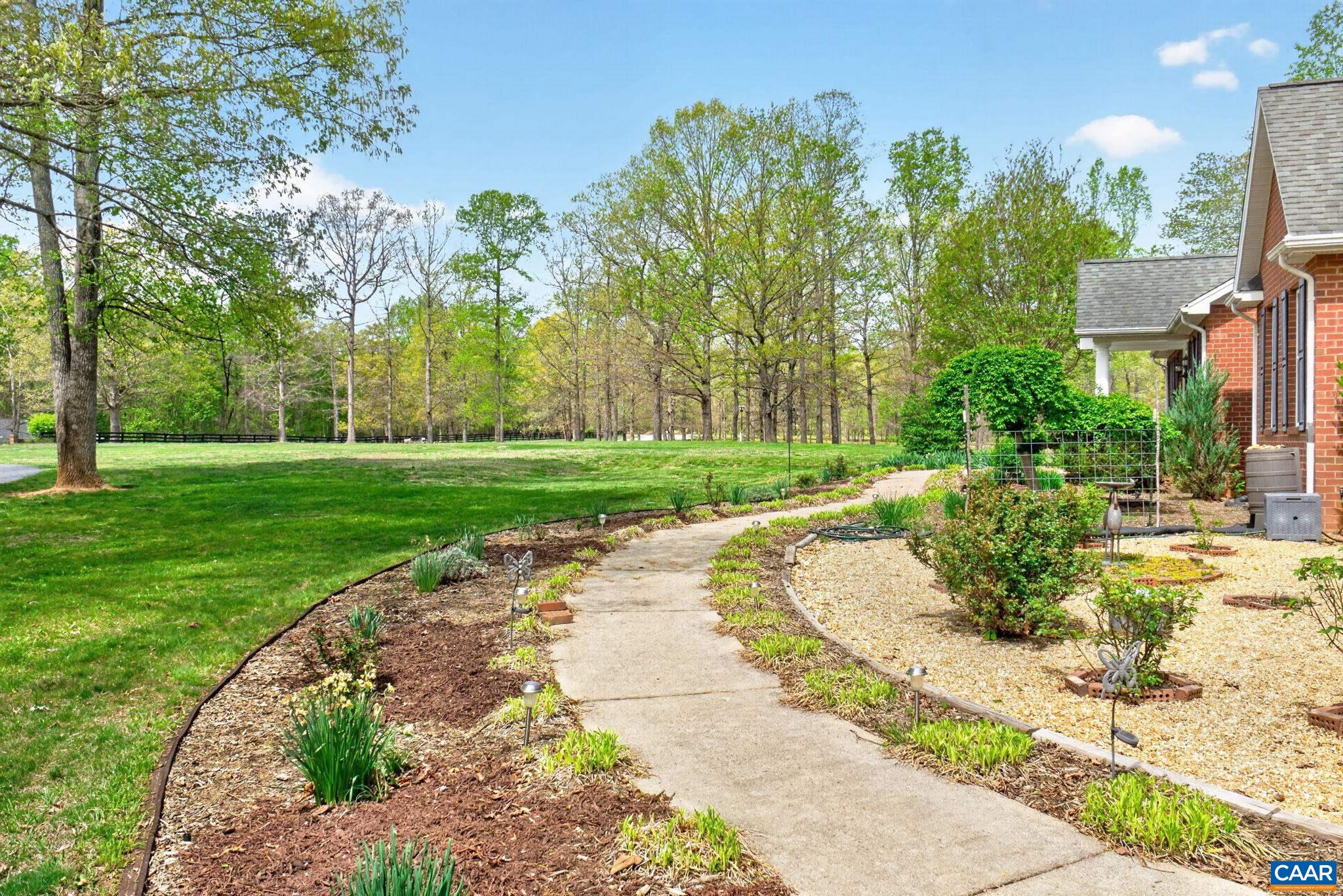 133 PINE FOREST LN, TROY, Virginia 22974, 3 Bedrooms Bedrooms, ,2 BathroomsBathrooms,Residential,133 PINE FOREST LN,675909 MLS # 675909