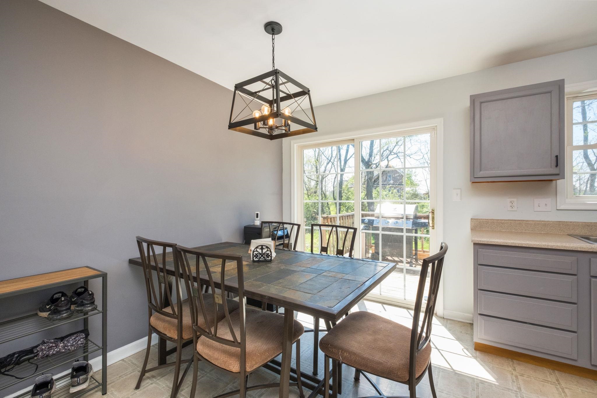 295 TANAGER LN, ELKTON, Virginia 22827, 4 Bedrooms Bedrooms, ,2 BathroomsBathrooms,Residential,295 TANAGER LN,675912 MLS # 675912