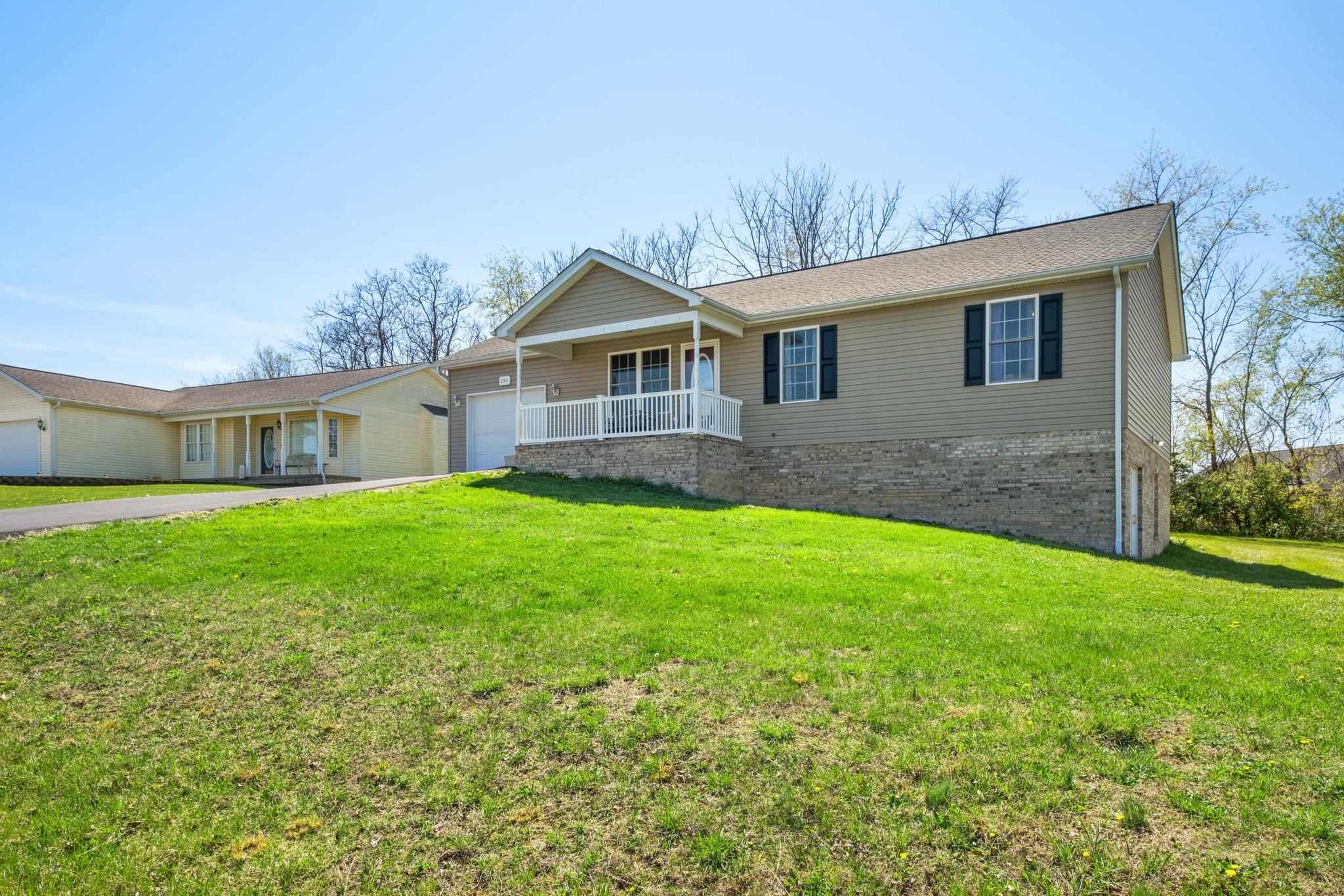 295 TANAGER LN, ELKTON, Virginia 22827, 4 Bedrooms Bedrooms, ,2 BathroomsBathrooms,Residential,295 TANAGER LN,675912 MLS # 675912