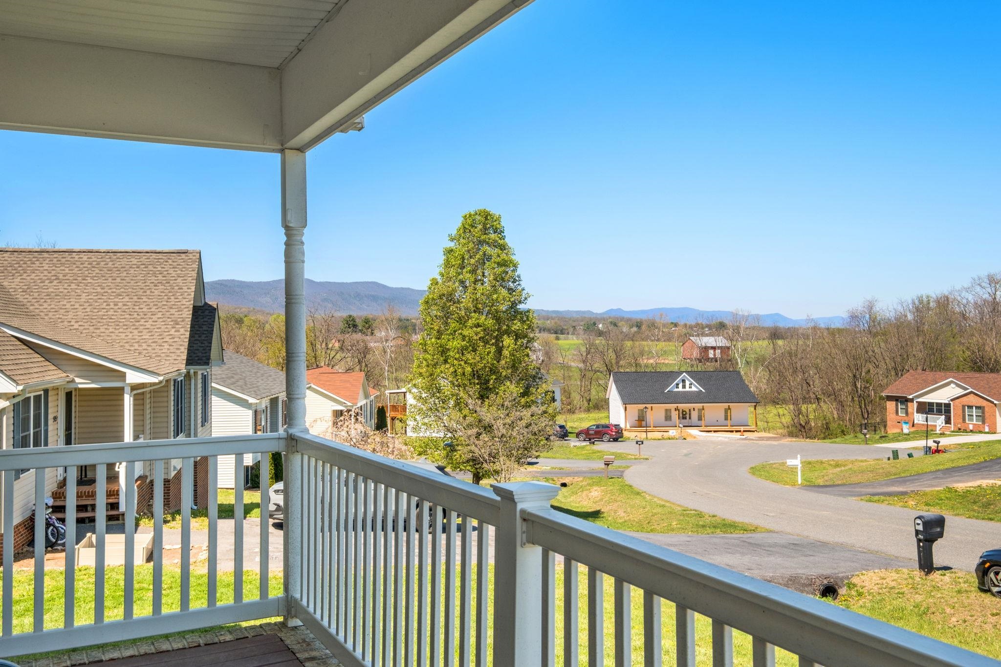 295 TANAGER LN, ELKTON, Virginia 22827, 4 Bedrooms Bedrooms, ,2 BathroomsBathrooms,Residential,295 TANAGER LN,675912 MLS # 675912