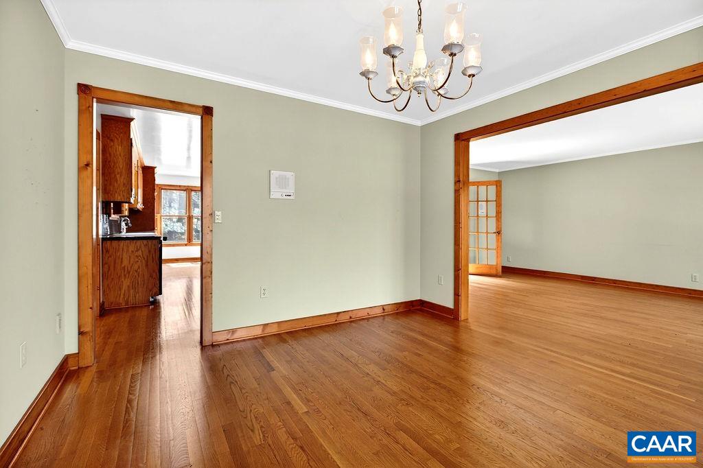 472 HORSESHOE MOUNTAIN RD, ROSELAND, Virginia 22967, 4 Bedrooms Bedrooms, ,4 BathroomsBathrooms,Residential,472 HORSESHOE MOUNTAIN RD,675913 MLS # 675913