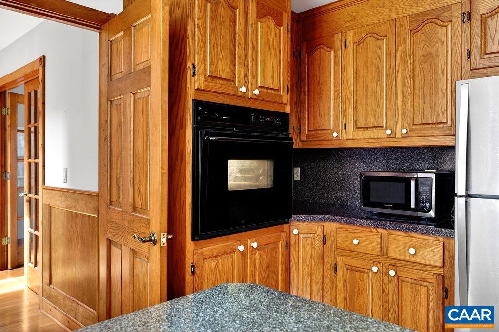 472 HORSESHOE MOUNTAIN RD, ROSELAND, Virginia 22967, 4 Bedrooms Bedrooms, ,4 BathroomsBathrooms,Residential,472 HORSESHOE MOUNTAIN RD,675913 MLS # 675913