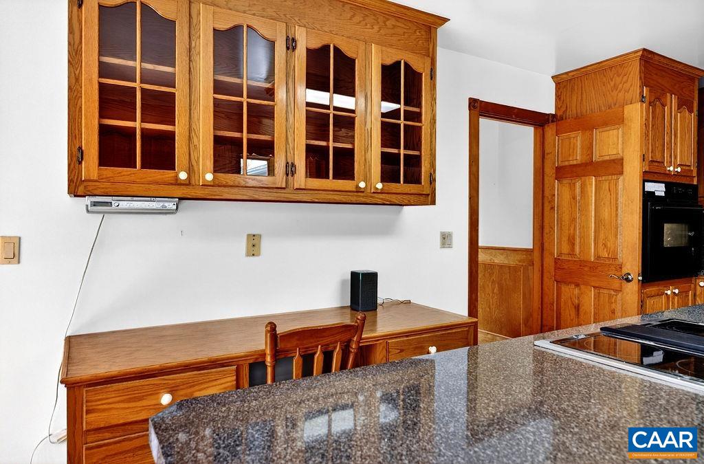 472 HORSESHOE MOUNTAIN RD, ROSELAND, Virginia 22967, 4 Bedrooms Bedrooms, ,4 BathroomsBathrooms,Residential,472 HORSESHOE MOUNTAIN RD,675913 MLS # 675913