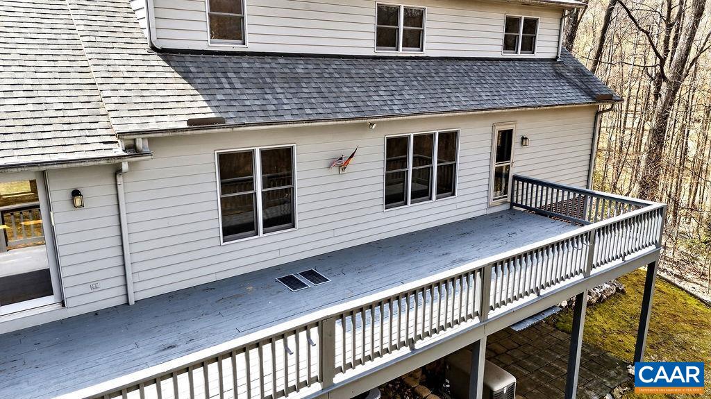 472 HORSESHOE MOUNTAIN RD, ROSELAND, Virginia 22967, 4 Bedrooms Bedrooms, ,4 BathroomsBathrooms,Residential,472 HORSESHOE MOUNTAIN RD,675913 MLS # 675913