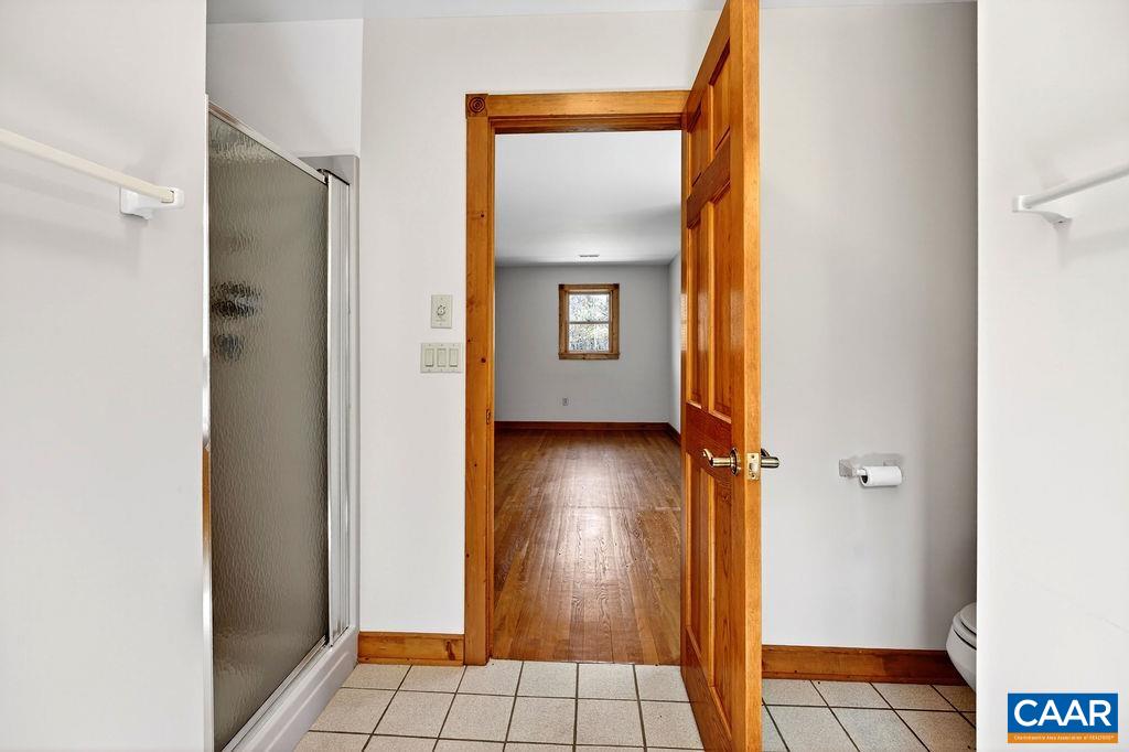 472 HORSESHOE MOUNTAIN RD, ROSELAND, Virginia 22967, 4 Bedrooms Bedrooms, ,4 BathroomsBathrooms,Residential,472 HORSESHOE MOUNTAIN RD,675913 MLS # 675913