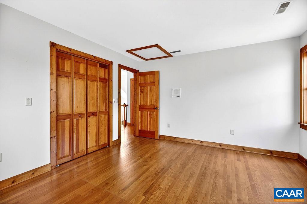 472 HORSESHOE MOUNTAIN RD, ROSELAND, Virginia 22967, 4 Bedrooms Bedrooms, ,4 BathroomsBathrooms,Residential,472 HORSESHOE MOUNTAIN RD,675913 MLS # 675913