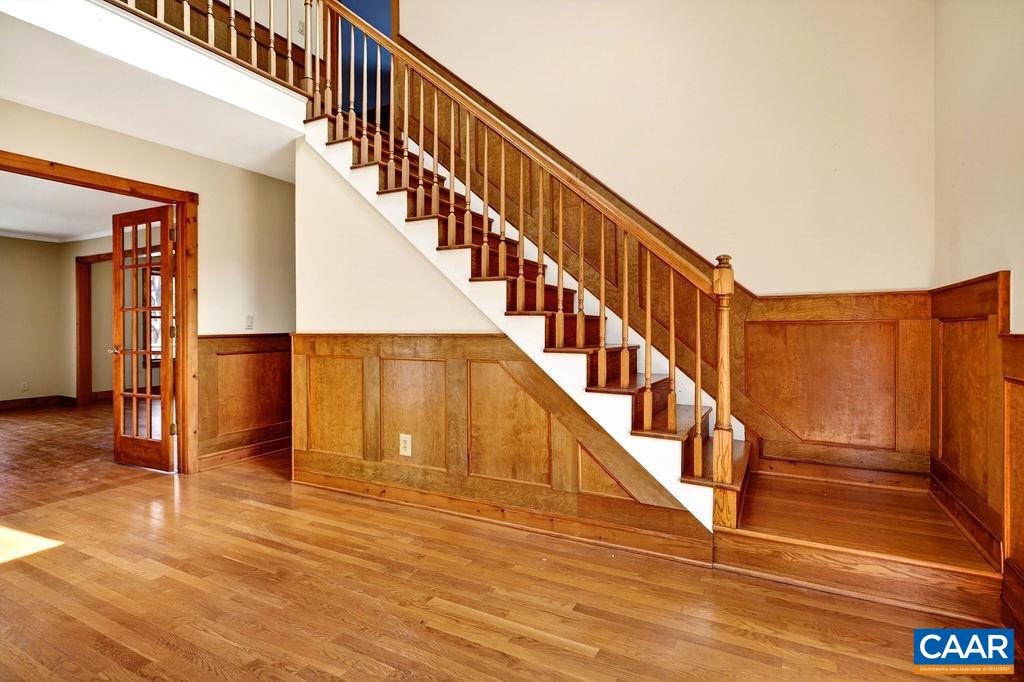 472 HORSESHOE MOUNTAIN RD, ROSELAND, Virginia 22967, 4 Bedrooms Bedrooms, ,4 BathroomsBathrooms,Residential,472 HORSESHOE MOUNTAIN RD,675913 MLS # 675913