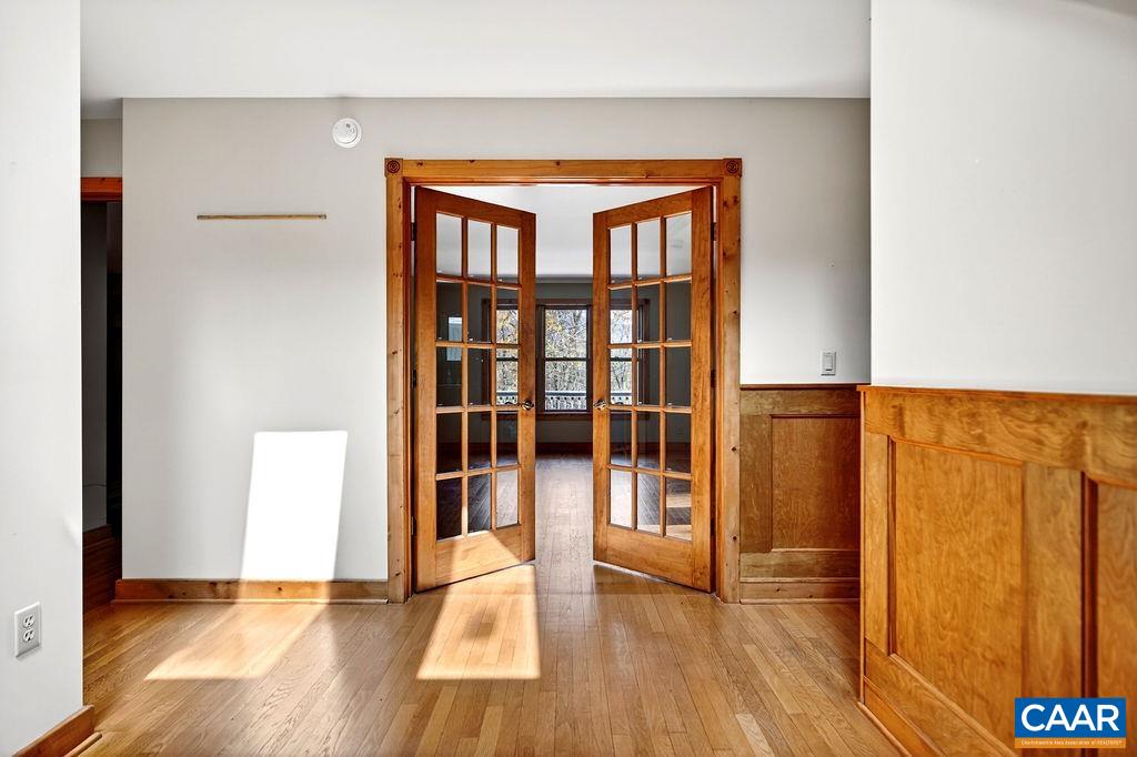 472 HORSESHOE MOUNTAIN RD, ROSELAND, Virginia 22967, 4 Bedrooms Bedrooms, ,4 BathroomsBathrooms,Residential,472 HORSESHOE MOUNTAIN RD,675913 MLS # 675913