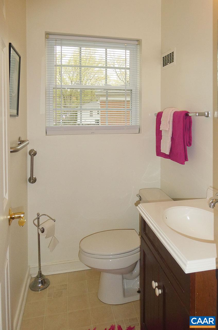 1600 TRAILRIDGE RD, CHARLOTTESVILLE, Virginia 22903, 3 Bedrooms Bedrooms, ,1 BathroomBathrooms,Residential,1600 TRAILRIDGE RD,675916 MLS # 675916