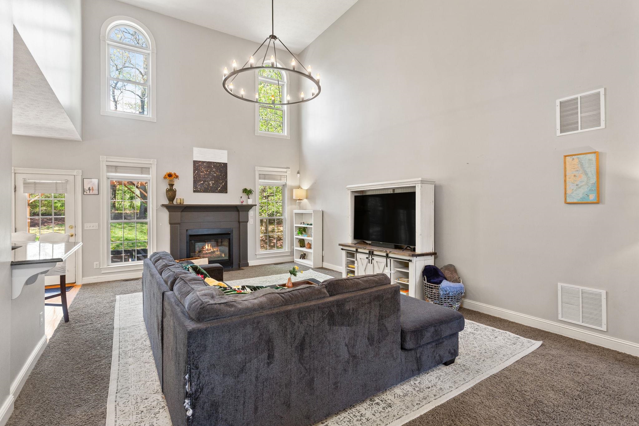 127 FAIRWAY DR, HARRISONBURG, Virginia 22802, 6 Bedrooms Bedrooms, ,4 BathroomsBathrooms,Residential,127 FAIRWAY DR,675918 MLS # 675918