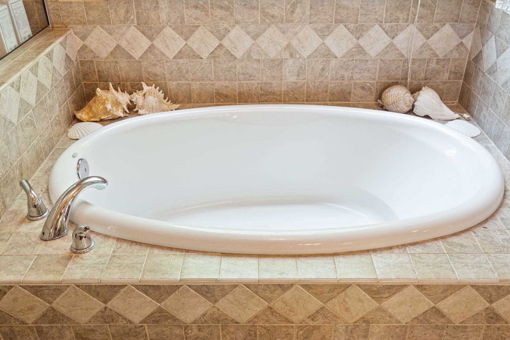 127 FAIRWAY DR, HARRISONBURG, Virginia 22802, 6 Bedrooms Bedrooms, ,4 BathroomsBathrooms,Residential,127 FAIRWAY DR,675918 MLS # 675918