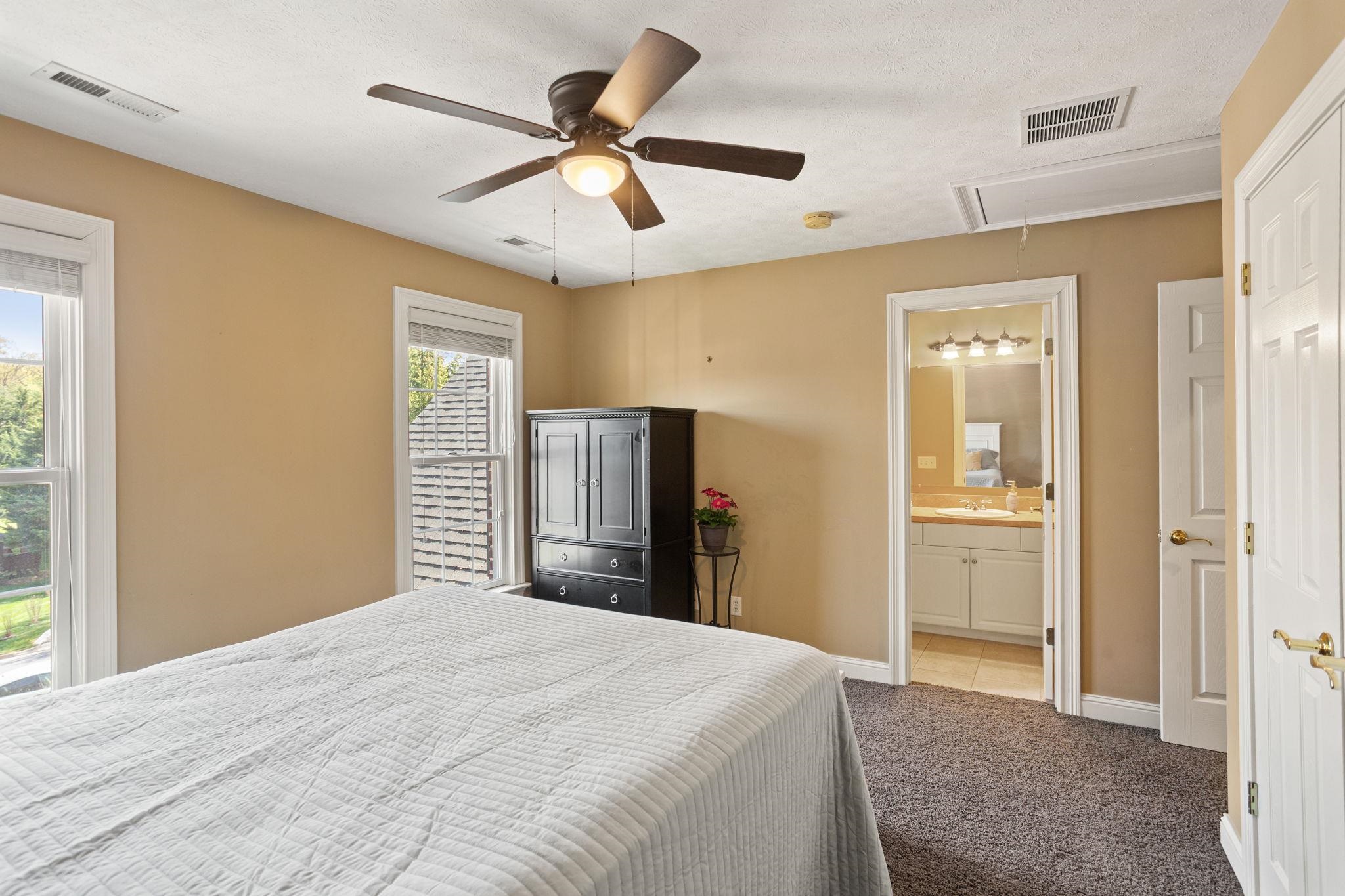 127 FAIRWAY DR, HARRISONBURG, Virginia 22802, 6 Bedrooms Bedrooms, ,4 BathroomsBathrooms,Residential,127 FAIRWAY DR,675918 MLS # 675918