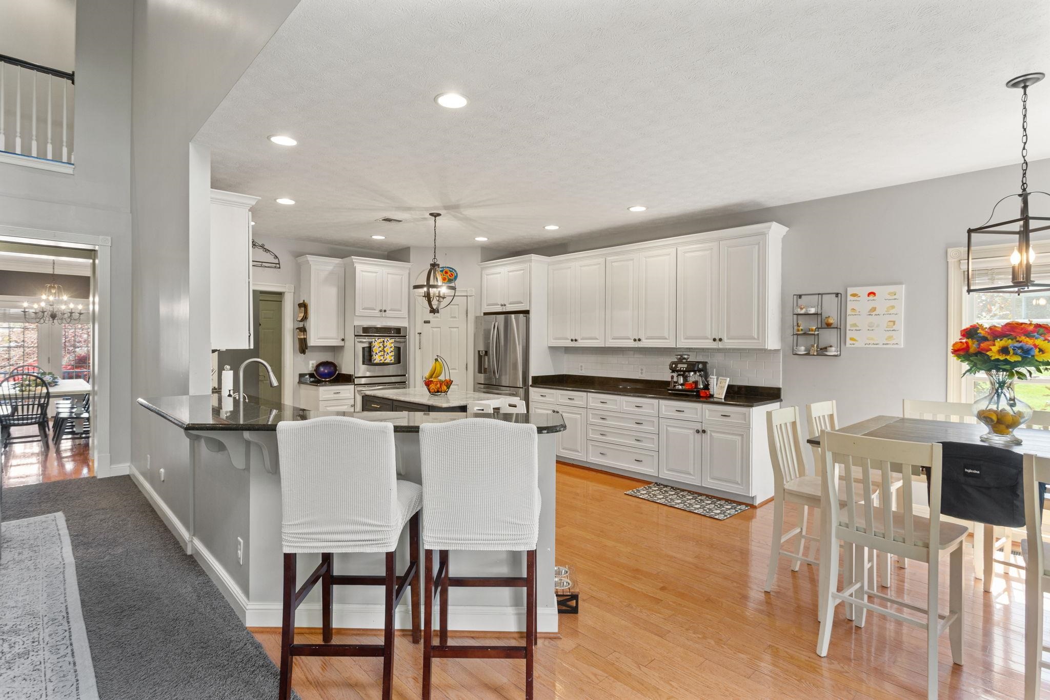 127 FAIRWAY DR, HARRISONBURG, Virginia 22802, 6 Bedrooms Bedrooms, ,4 BathroomsBathrooms,Residential,127 FAIRWAY DR,675918 MLS # 675918