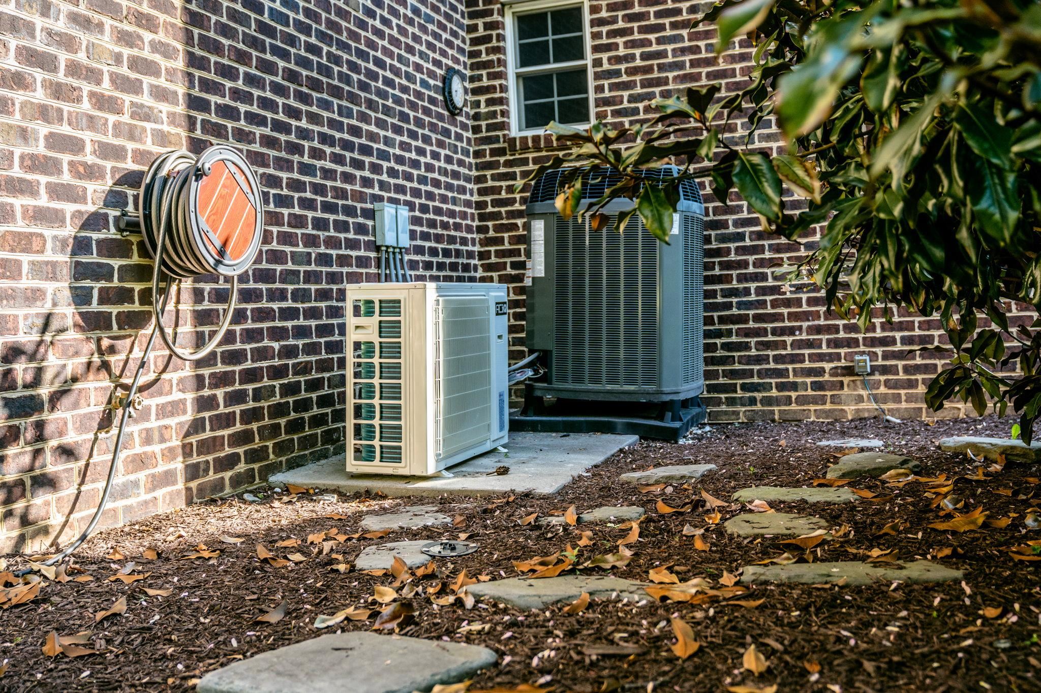 127 FAIRWAY DR, HARRISONBURG, Virginia 22802, 6 Bedrooms Bedrooms, ,4 BathroomsBathrooms,Residential,127 FAIRWAY DR,675918 MLS # 675918