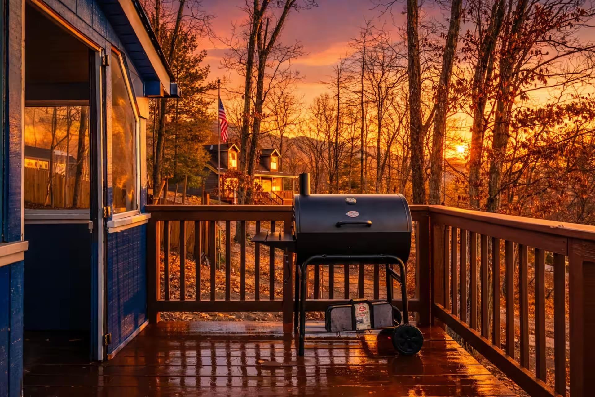 137 PARK VIEW DR, SHENANDOAH, Virginia 22849, 2 Bedrooms Bedrooms, ,1 BathroomBathrooms,Residential,River&rsquo;s Cabin with Hot Tub, Firepit and Fun ,137 PARK VIEW DR,675921 MLS # 675921