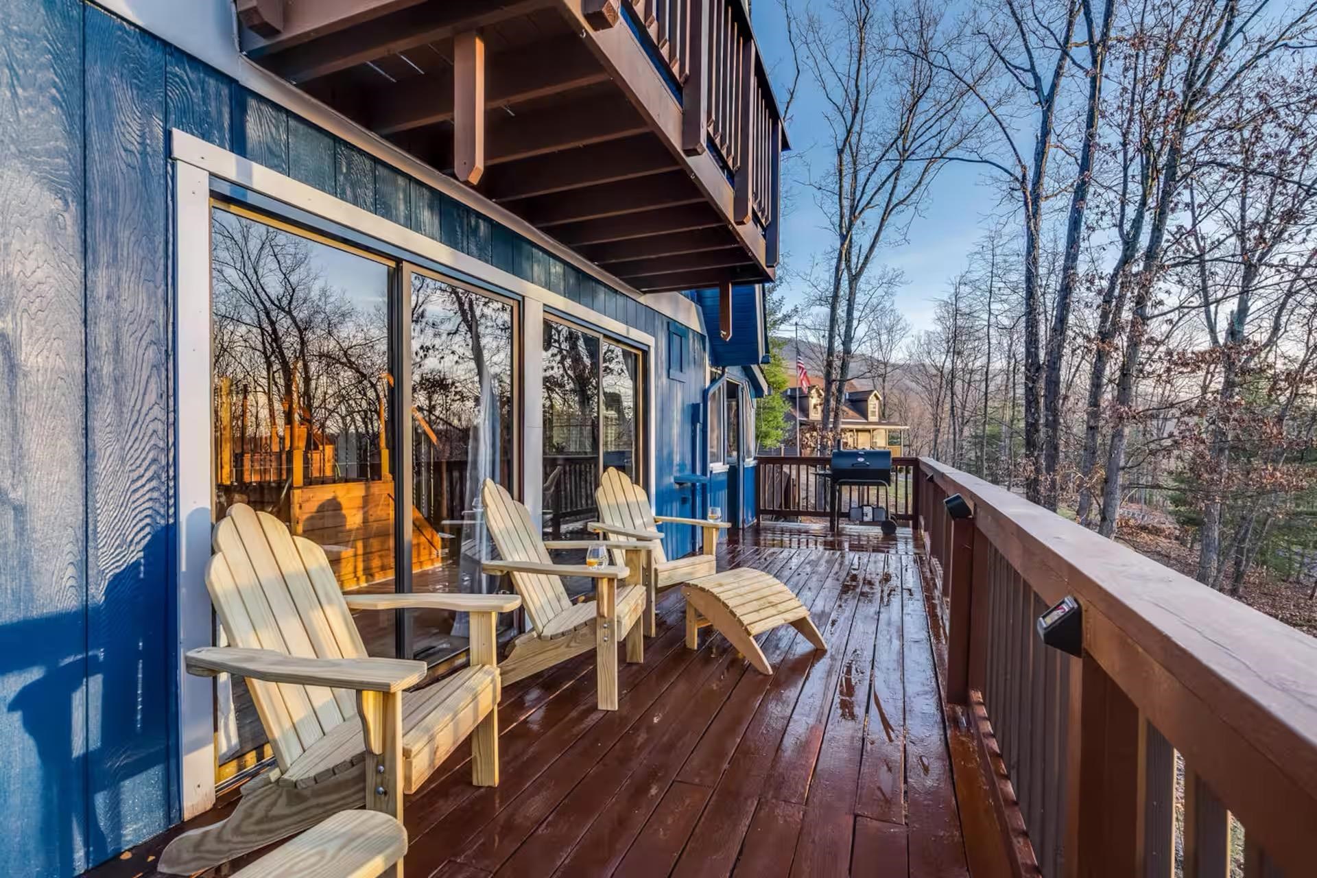 137 PARK VIEW DR, SHENANDOAH, Virginia 22849, 2 Bedrooms Bedrooms, ,1 BathroomBathrooms,Residential,River&rsquo;s Cabin with Hot Tub, Firepit and Fun ,137 PARK VIEW DR,675921 MLS # 675921