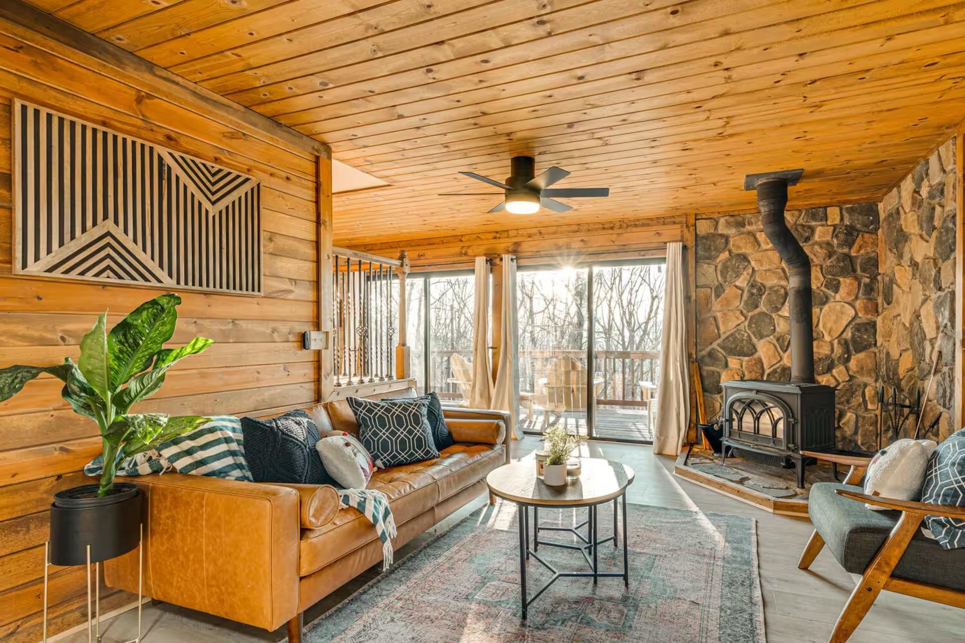 137 PARK VIEW DR, SHENANDOAH, Virginia 22849, 2 Bedrooms Bedrooms, ,1 BathroomBathrooms,Residential,River&rsquo;s Cabin with Hot Tub, Firepit and Fun ,137 PARK VIEW DR,675921 MLS # 675921