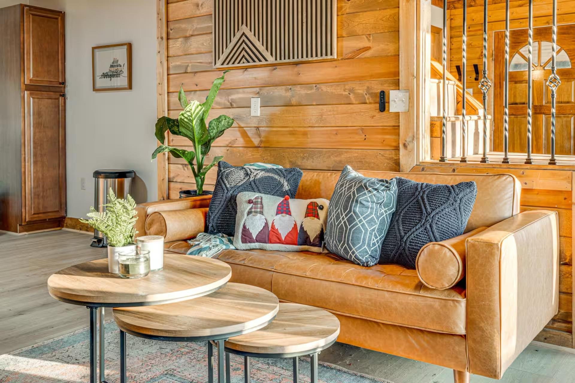 137 PARK VIEW DR, SHENANDOAH, Virginia 22849, 2 Bedrooms Bedrooms, ,1 BathroomBathrooms,Residential,River&rsquo;s Cabin with Hot Tub, Firepit and Fun ,137 PARK VIEW DR,675921 MLS # 675921