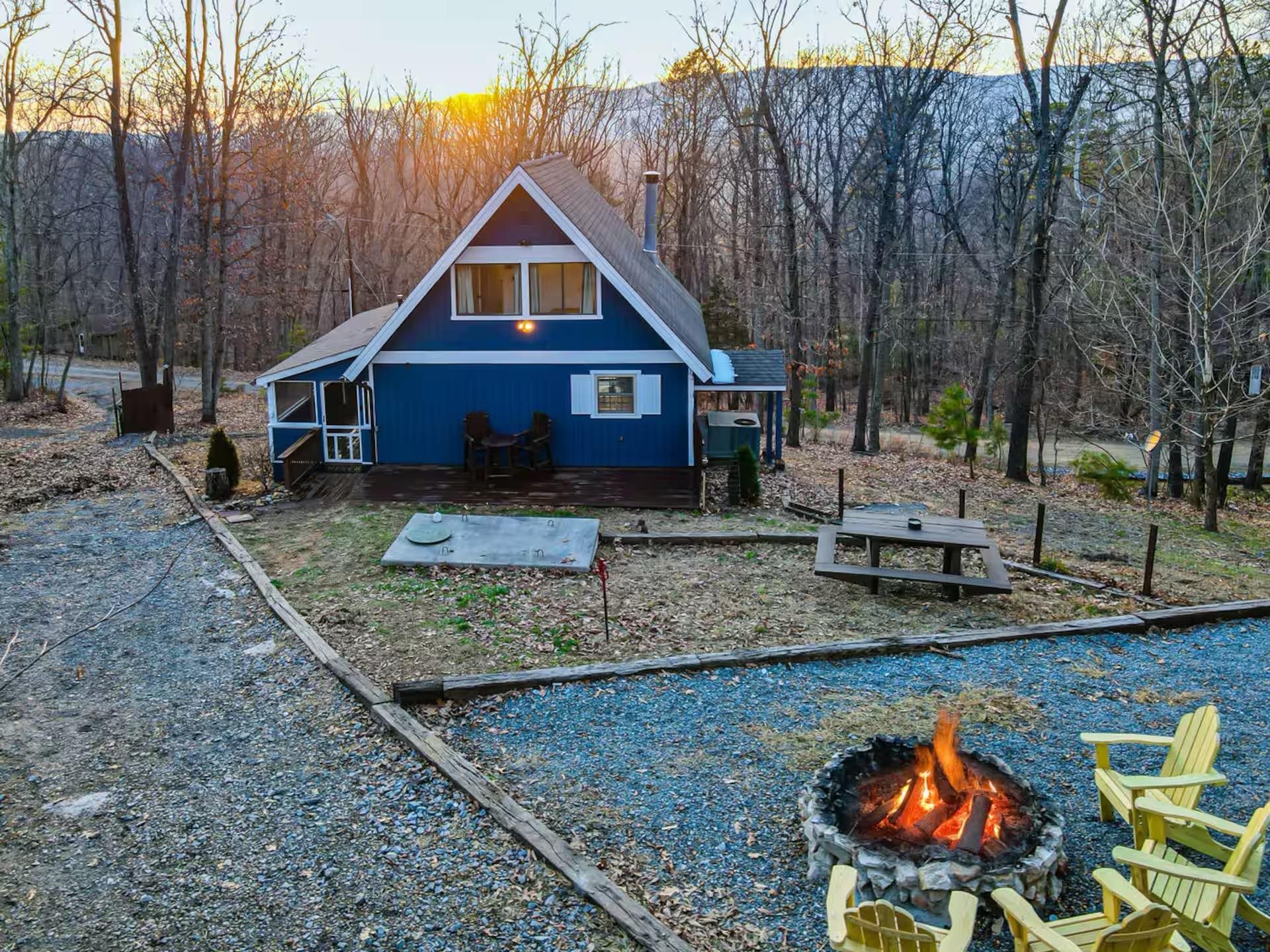 137 PARK VIEW DR, SHENANDOAH, Virginia 22849, 2 Bedrooms Bedrooms, ,1 BathroomBathrooms,Residential,River&rsquo;s Cabin with Hot Tub, Firepit and Fun ,137 PARK VIEW DR,675921 MLS # 675921