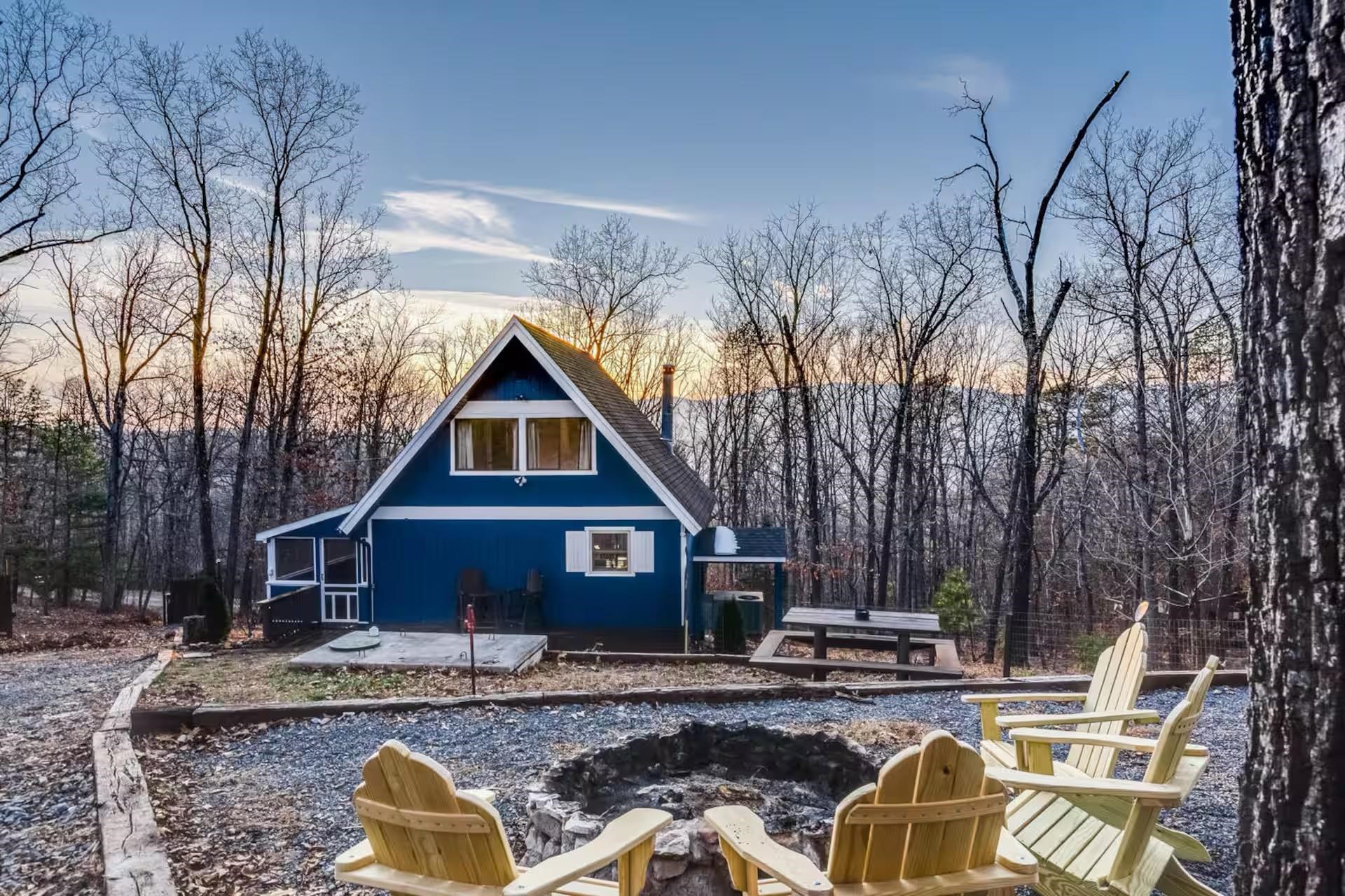 137 PARK VIEW DR, SHENANDOAH, Virginia 22849, 2 Bedrooms Bedrooms, ,1 BathroomBathrooms,Residential,River&rsquo;s Cabin with Hot Tub, Firepit and Fun ,137 PARK VIEW DR,675921 MLS # 675921