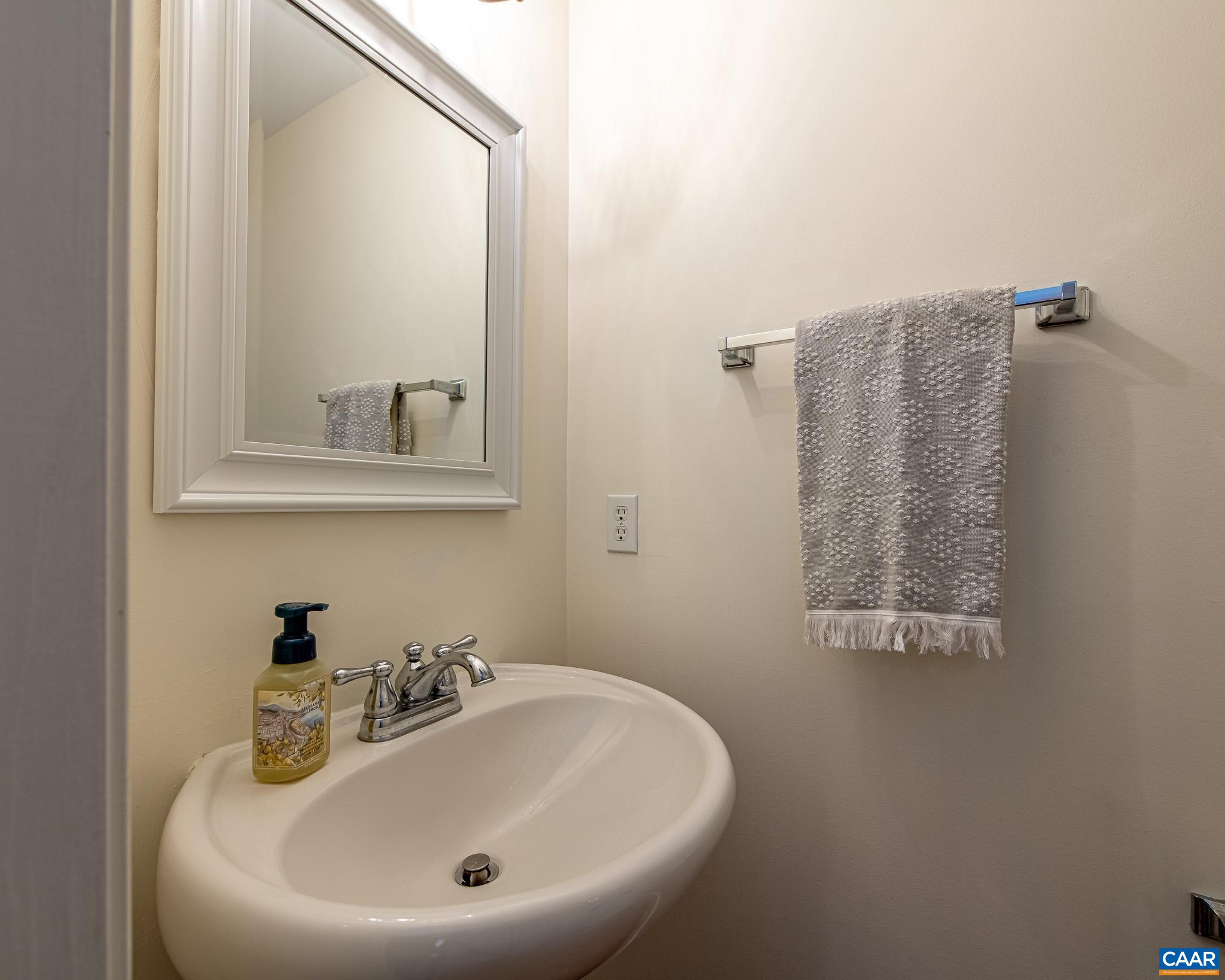 389 CLAREMONT LN, CROZET, Virginia 22932, 3 Bedrooms Bedrooms, ,3 BathroomsBathrooms,Residential,389 CLAREMONT LN,675922 MLS # 675922