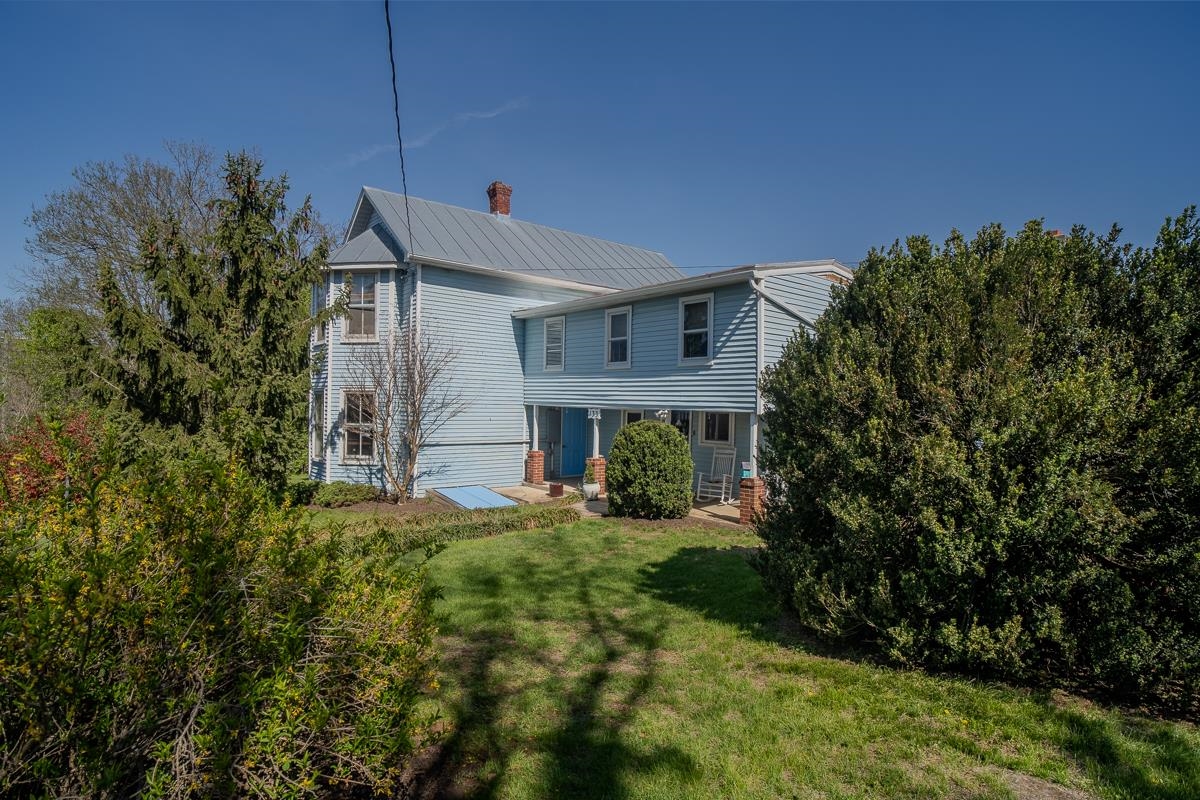 133 W SPRINGBROOK RD, BROADWAY, Virginia 22815, ,Commercial,133 W SPRINGBROOK RD,675953 MLS # 675953