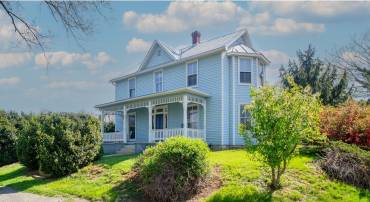 133 W SPRINGBROOK RD, BROADWAY, Virginia 22815, ,Commercial,133 W SPRINGBROOK RD,675953 MLS # 675953