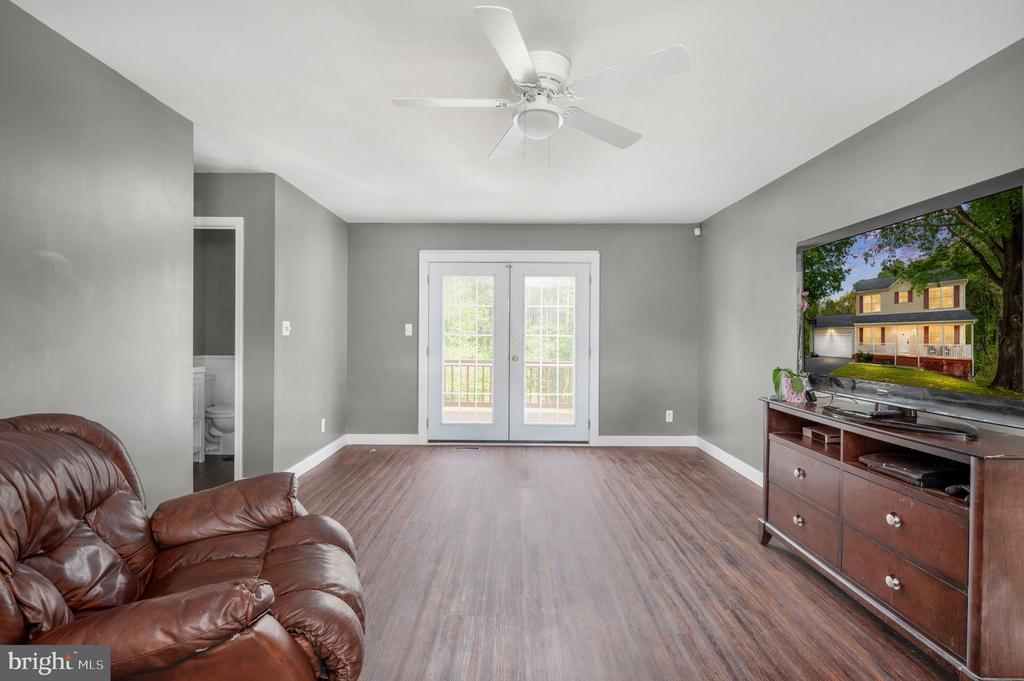 7504 LAURA LN, FREDERICKSBURG, Virginia 22407, 3 Bedrooms Bedrooms, ,3 BathroomsBathrooms,Residential,7504 LAURA LN,VASP2039678 MLS # VASP2039678