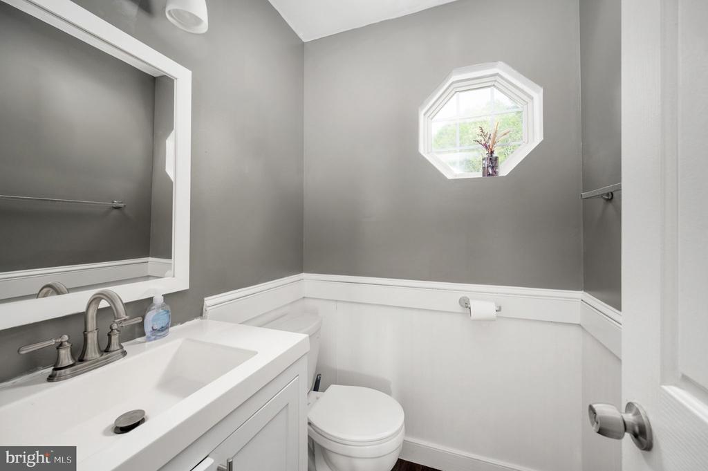 7504 LAURA LN, FREDERICKSBURG, Virginia 22407, 3 Bedrooms Bedrooms, ,3 BathroomsBathrooms,Residential,7504 LAURA LN,VASP2039678 MLS # VASP2039678