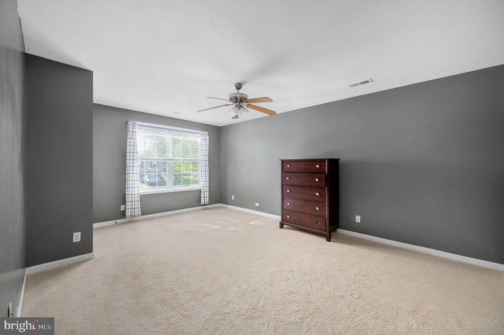 7504 LAURA LN, FREDERICKSBURG, Virginia 22407, 3 Bedrooms Bedrooms, ,3 BathroomsBathrooms,Residential,7504 LAURA LN,VASP2039678 MLS # VASP2039678