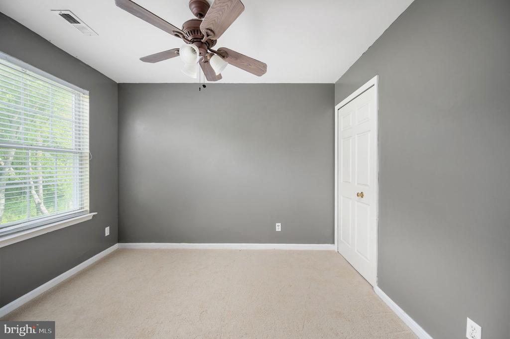 7504 LAURA LN, FREDERICKSBURG, Virginia 22407, 3 Bedrooms Bedrooms, ,3 BathroomsBathrooms,Residential,7504 LAURA LN,VASP2039678 MLS # VASP2039678