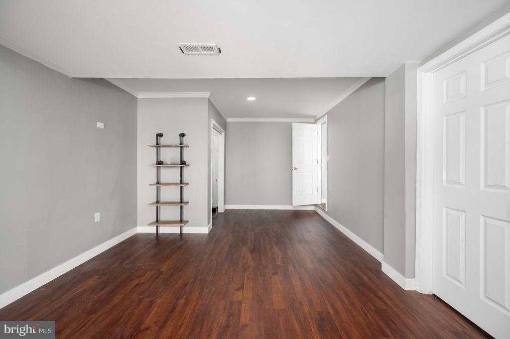 7504 LAURA LN, FREDERICKSBURG, Virginia 22407, 3 Bedrooms Bedrooms, ,3 BathroomsBathrooms,Residential,7504 LAURA LN,VASP2039678 MLS # VASP2039678