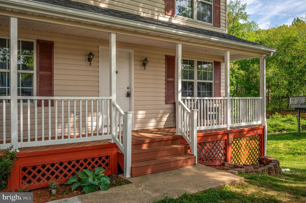 7504 LAURA LN, FREDERICKSBURG, Virginia 22407, 3 Bedrooms Bedrooms, ,3 BathroomsBathrooms,Residential,7504 LAURA LN,VASP2039678 MLS # VASP2039678